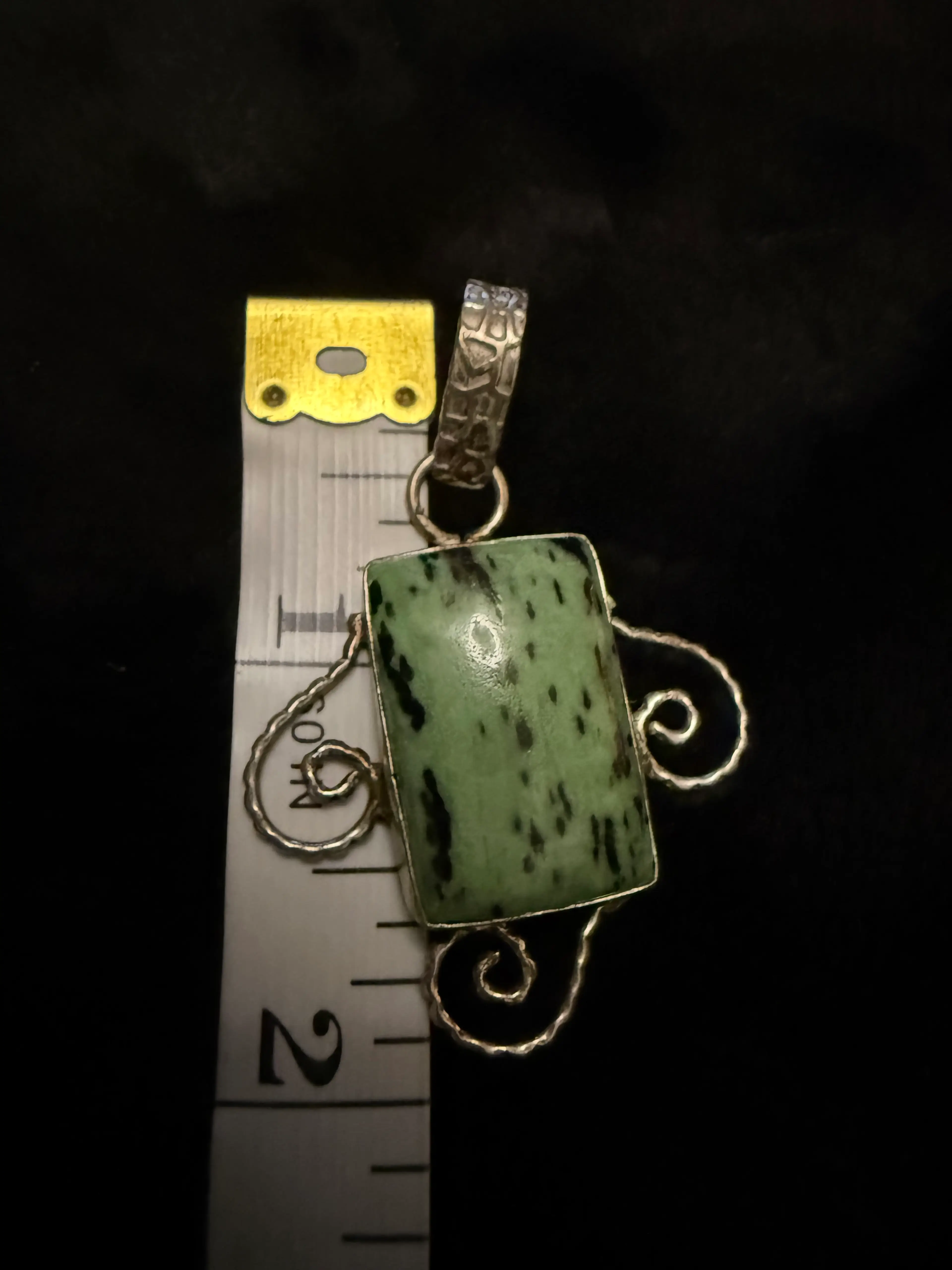 Image 2 of 8