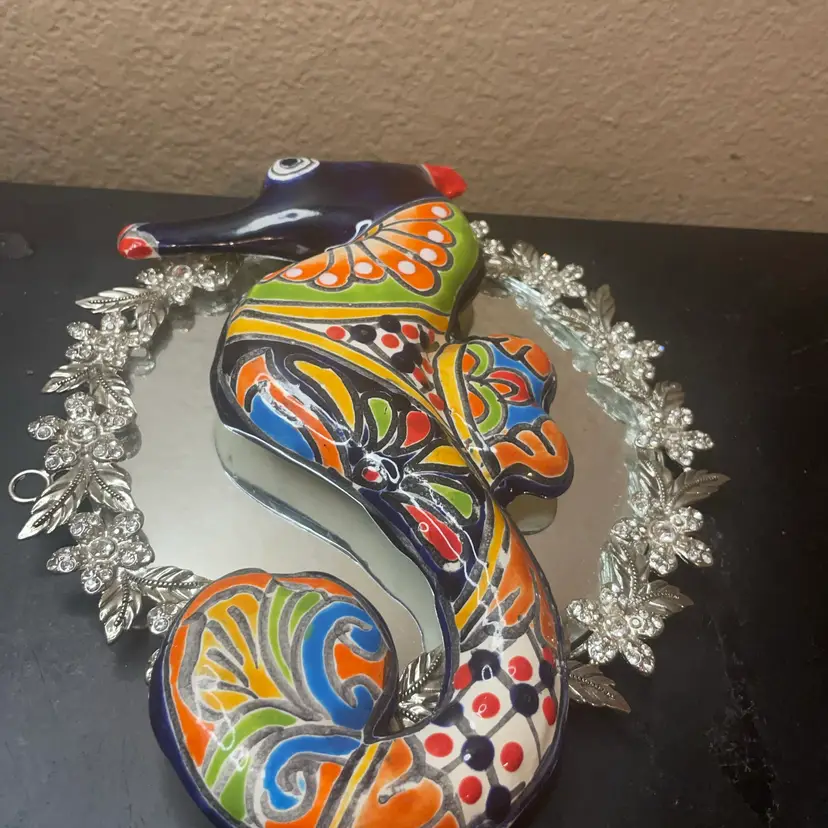 Gorgeous Talavera Mexico Folk Art 8” Seahorse Wall Decor