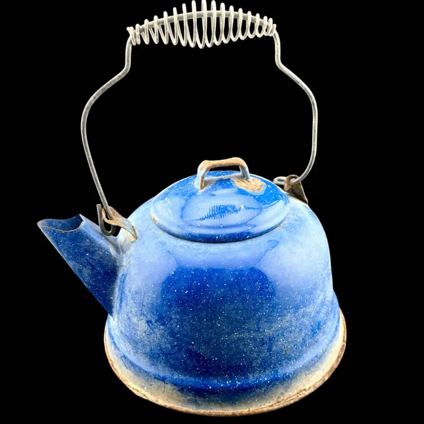 Vintage Enamel Ware Kettle 6.5” Tall x 8” Wide x 7.5” Deep