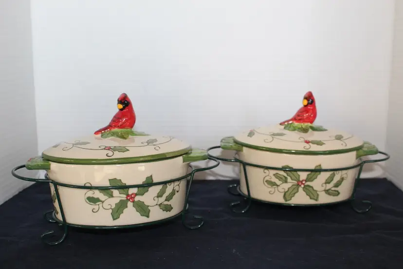 Set Of 2 Temptations By Tara Cardinal Holly Mini Casserole Dish Lid & Rack 9oz