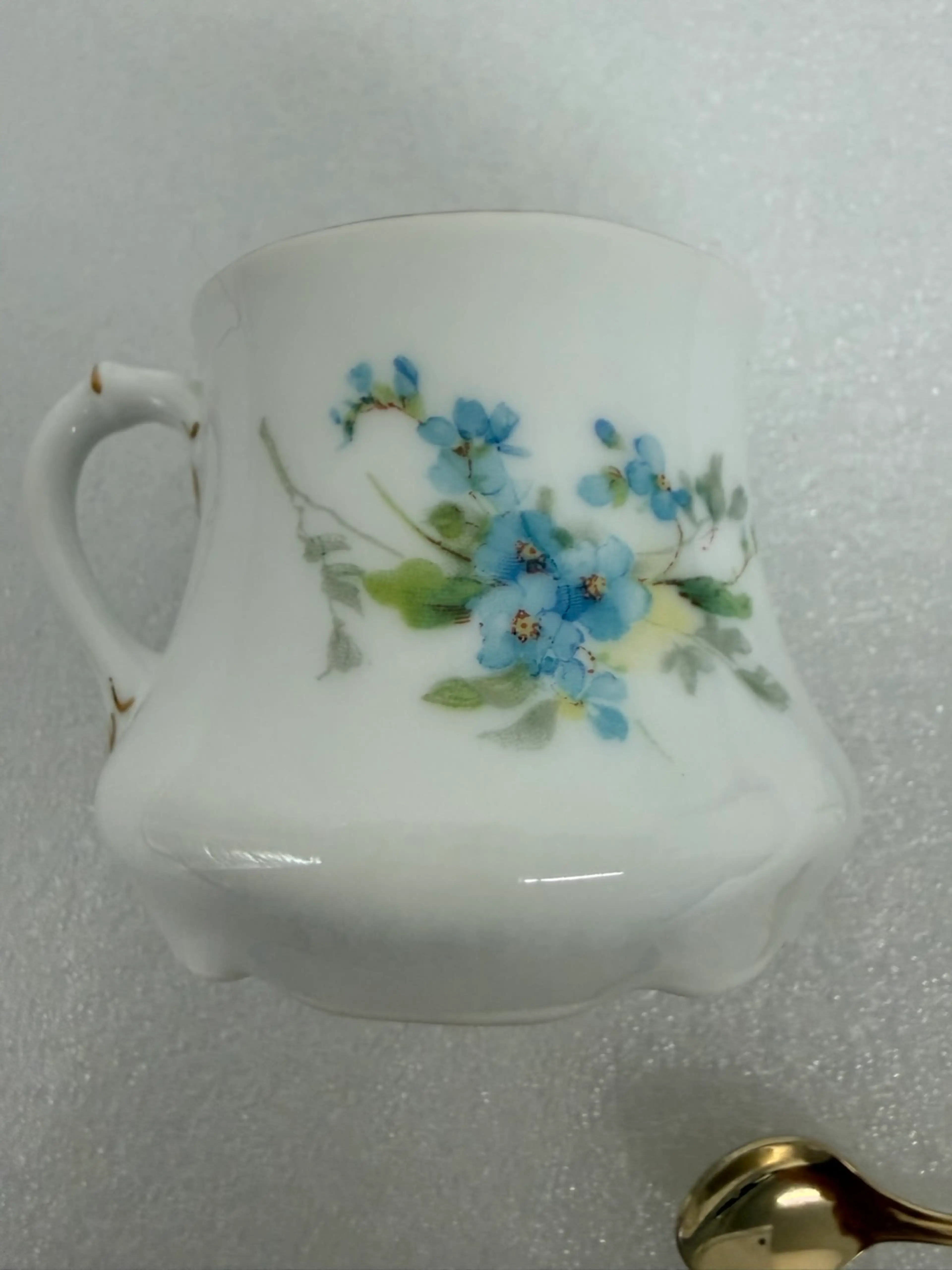Image 4 of 11