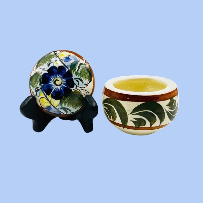 #317- Pottery Trinket Box Talavera Folk Art Mexico