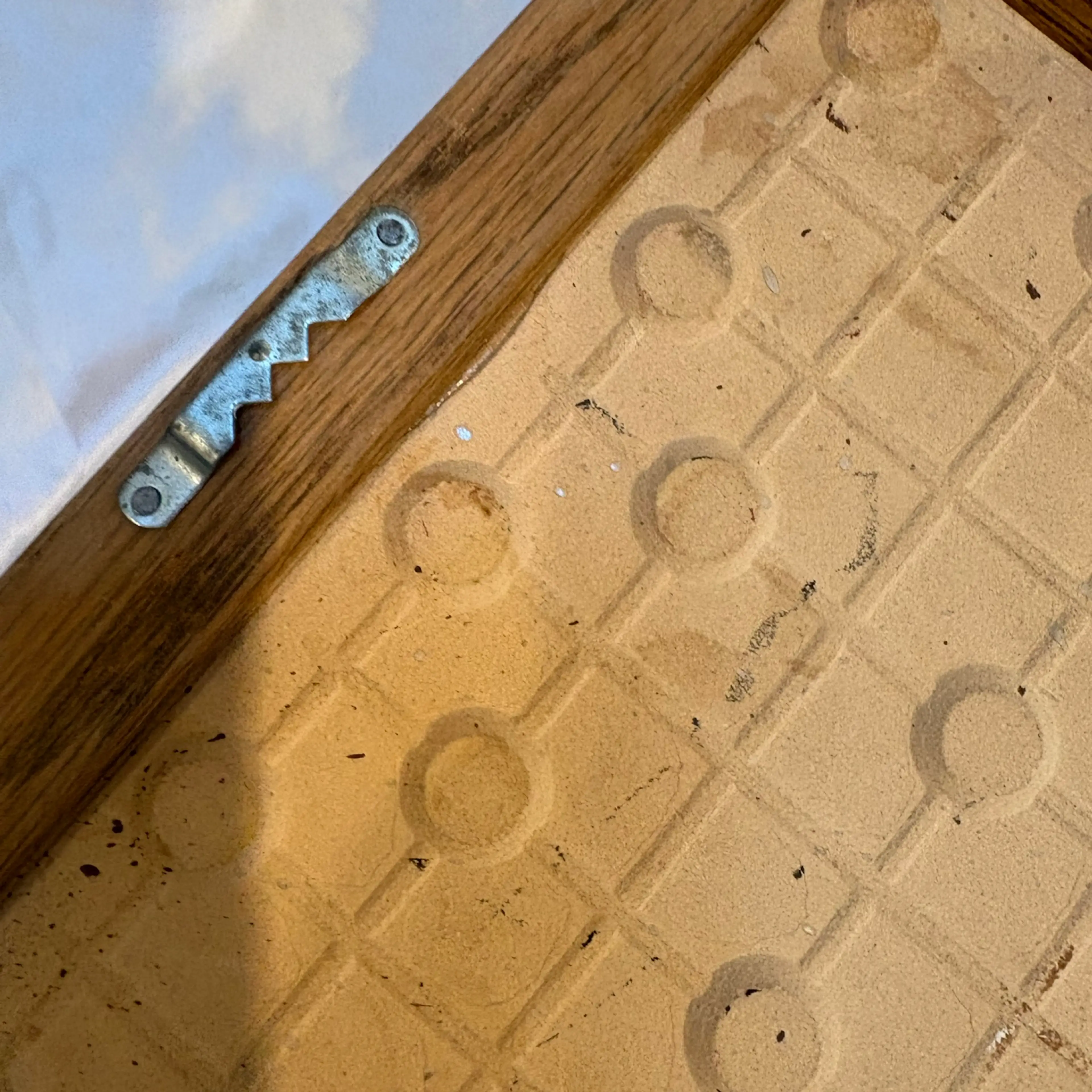 Image 3 of 4