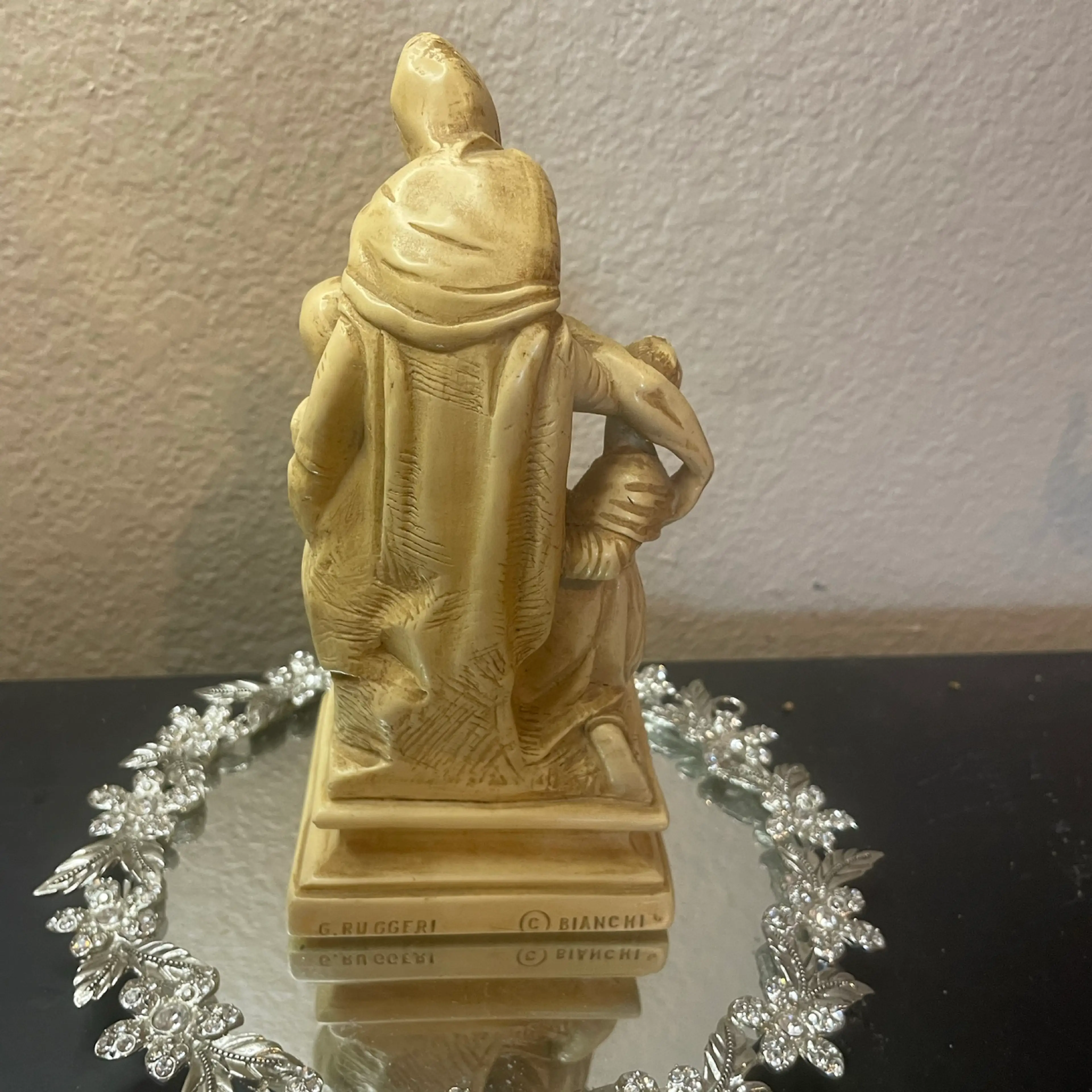 Image 5 of 8