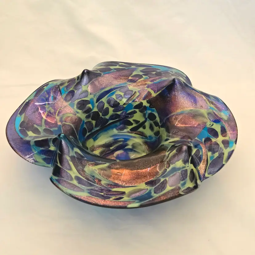 Art Glass Centerpiece Bowl Retro Modern Multicolor Metal Flecks 10½" wide Unbranded
