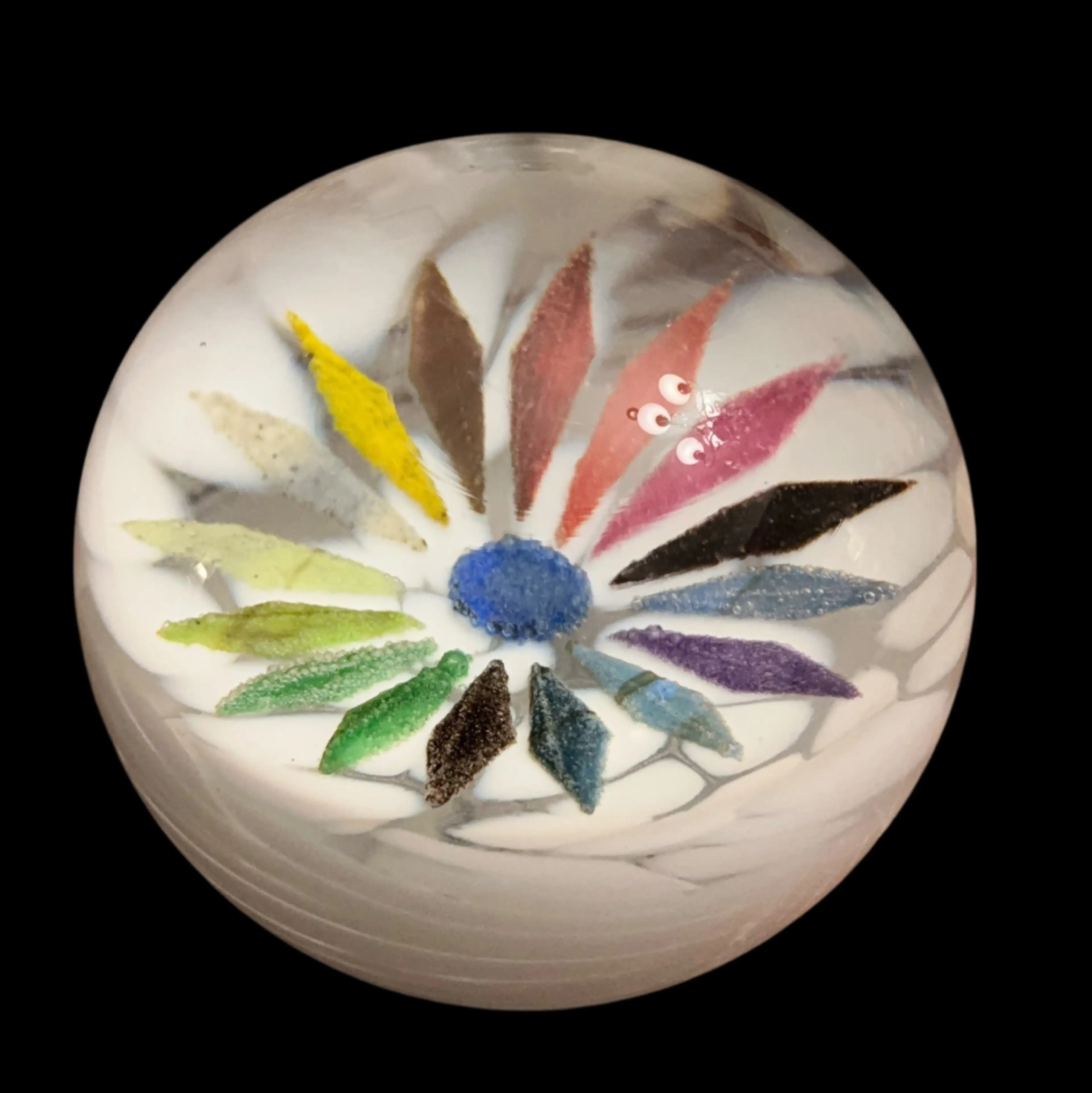 Image 2 of 6