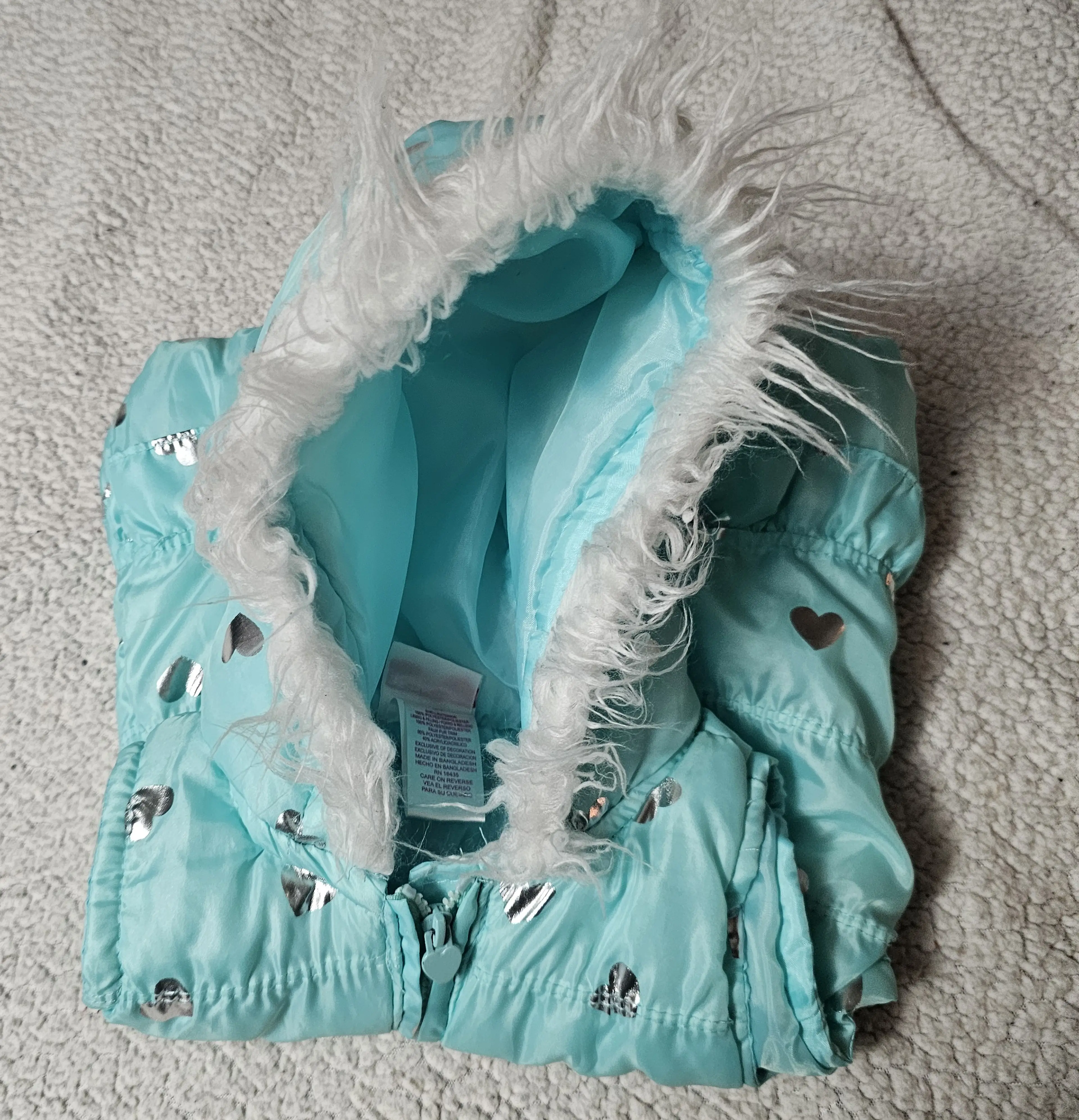 Image 4 of 6