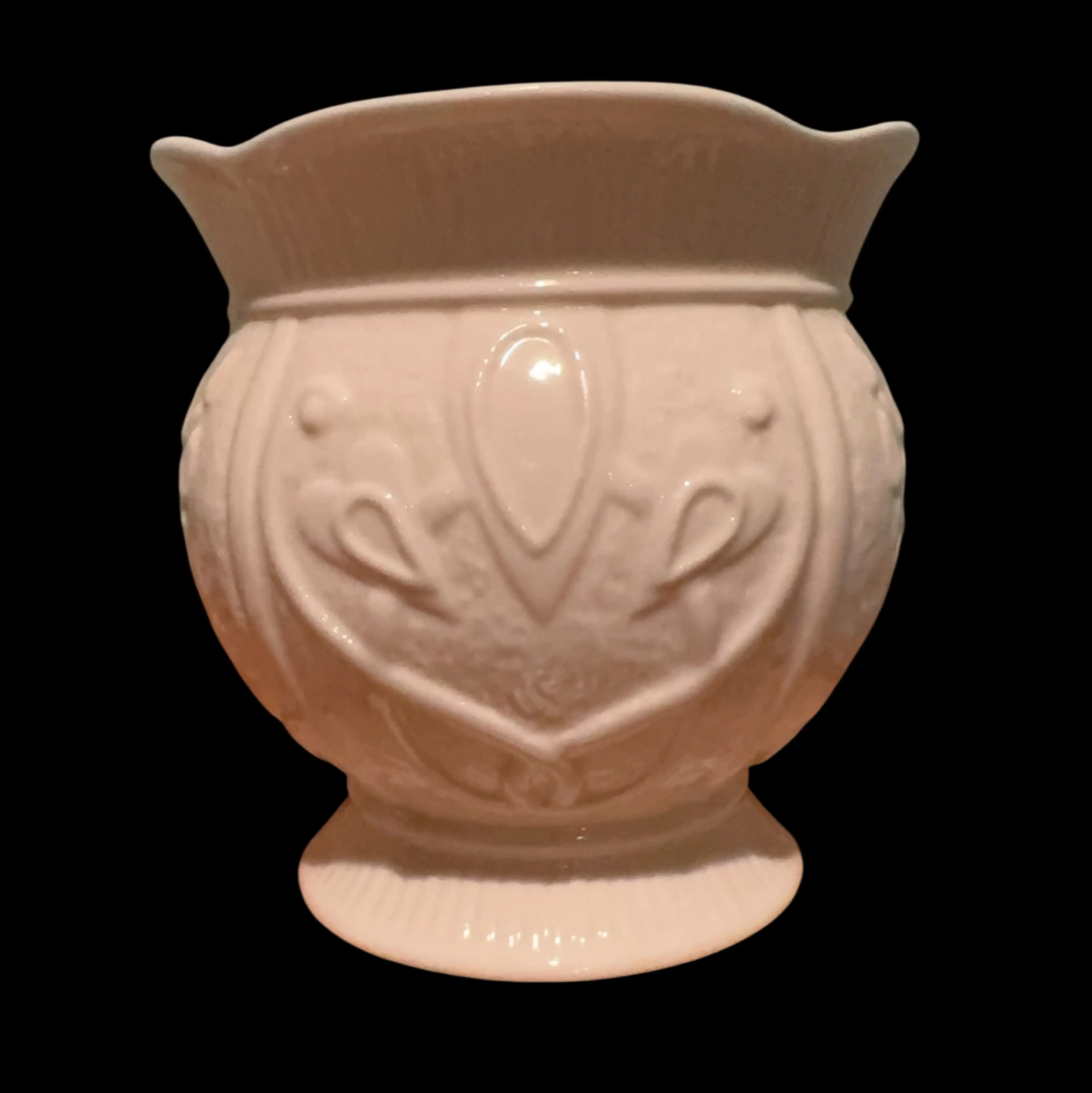Image 2 of 6