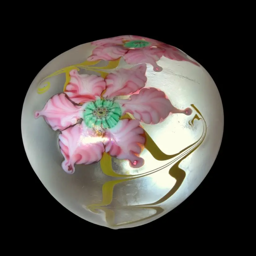 Super Rare Vandermark Floral Paperweight
