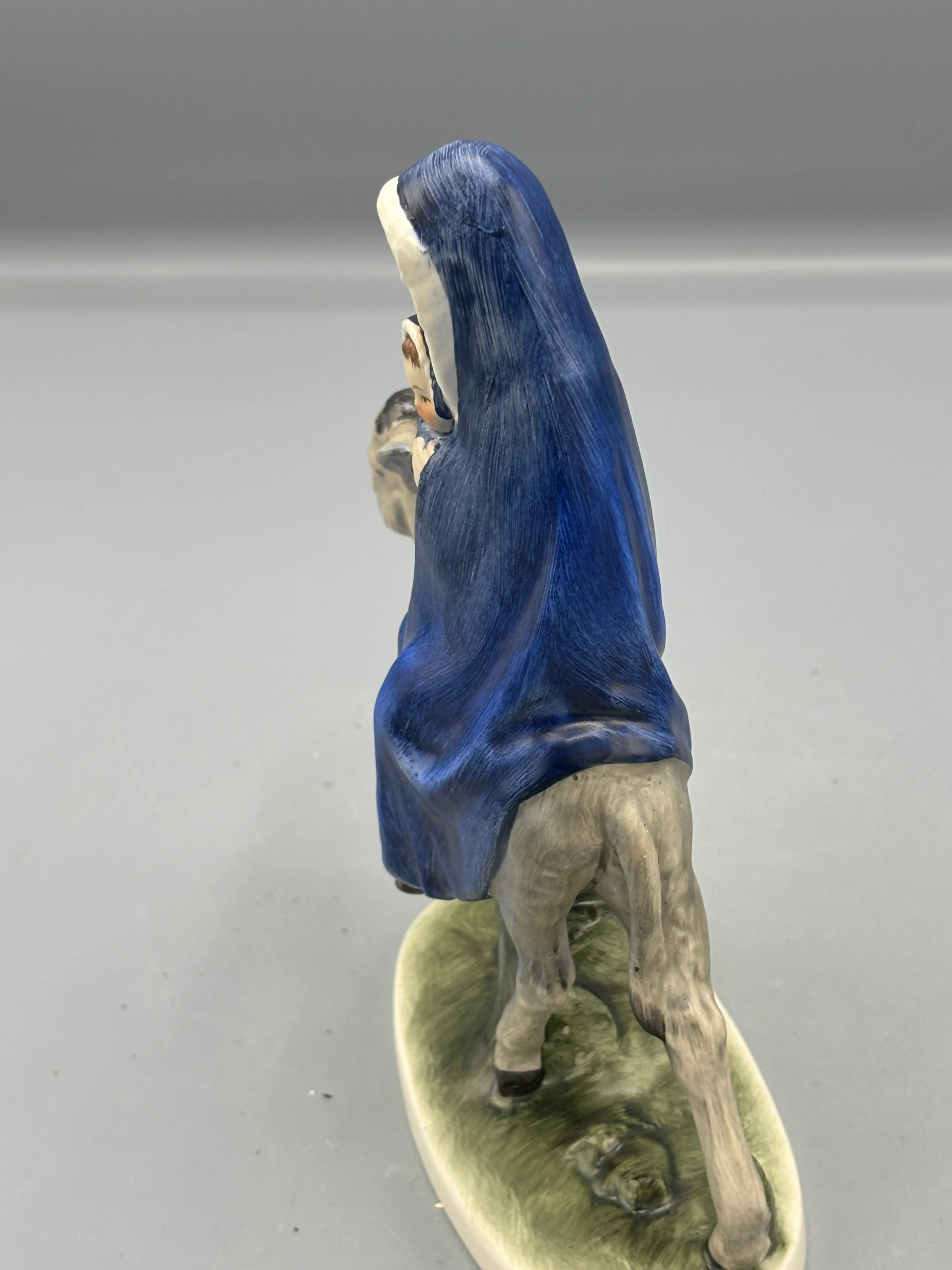 Image 3 of 3