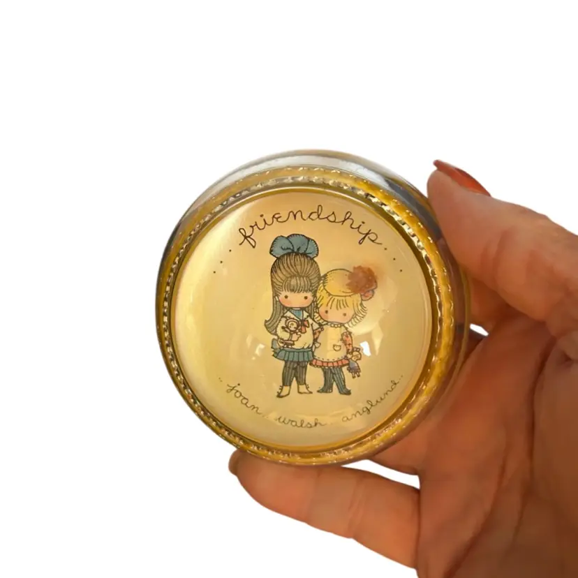 Vintage Joan Walsh Anglund Glass Dome 
“Friendship” Paperweight 1970’s 
3” Diameter