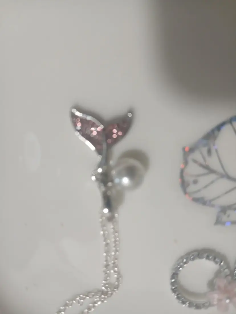 Pearly Mermaid Necklace pink shimmer