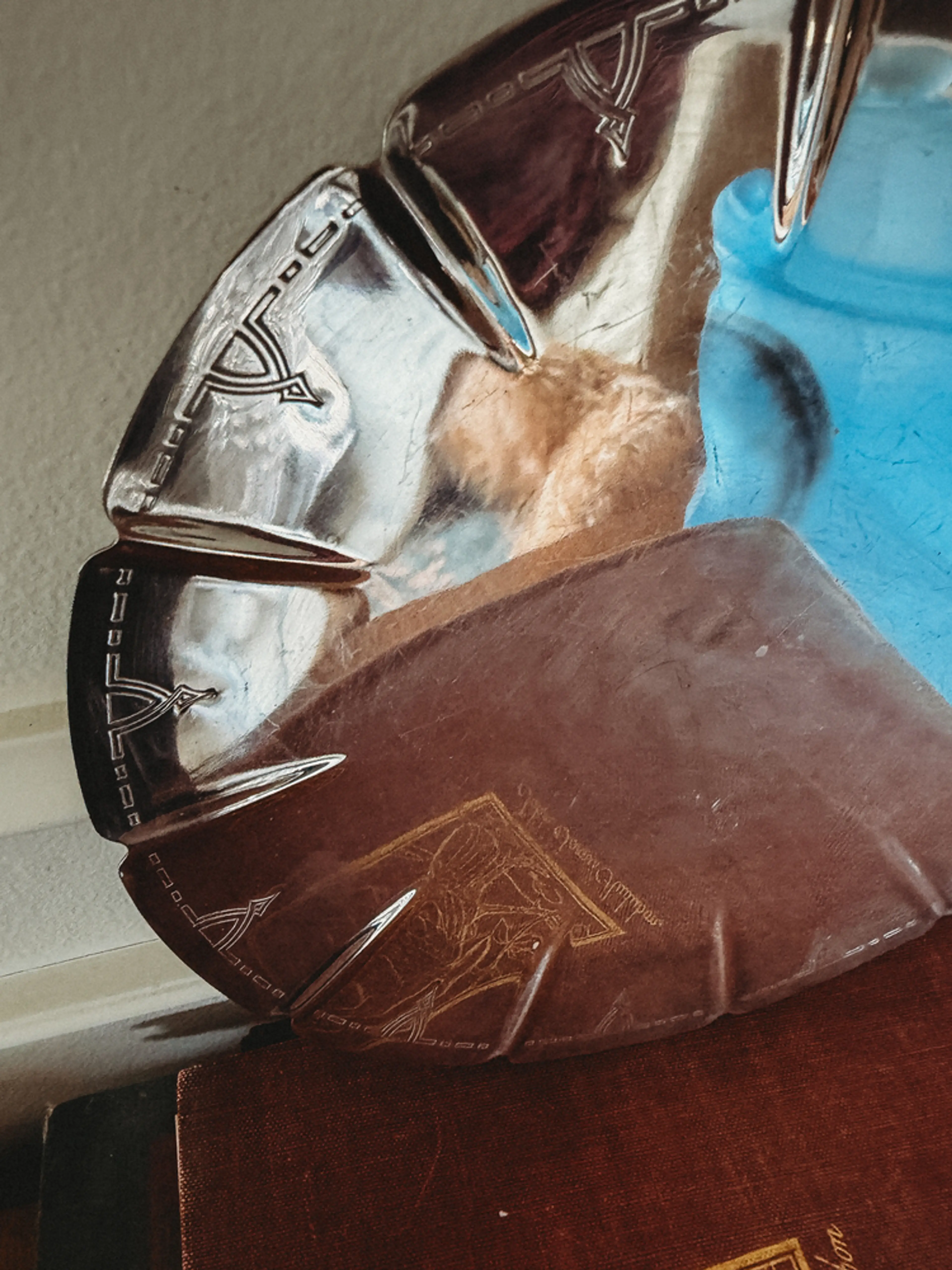 Image 2 of 4