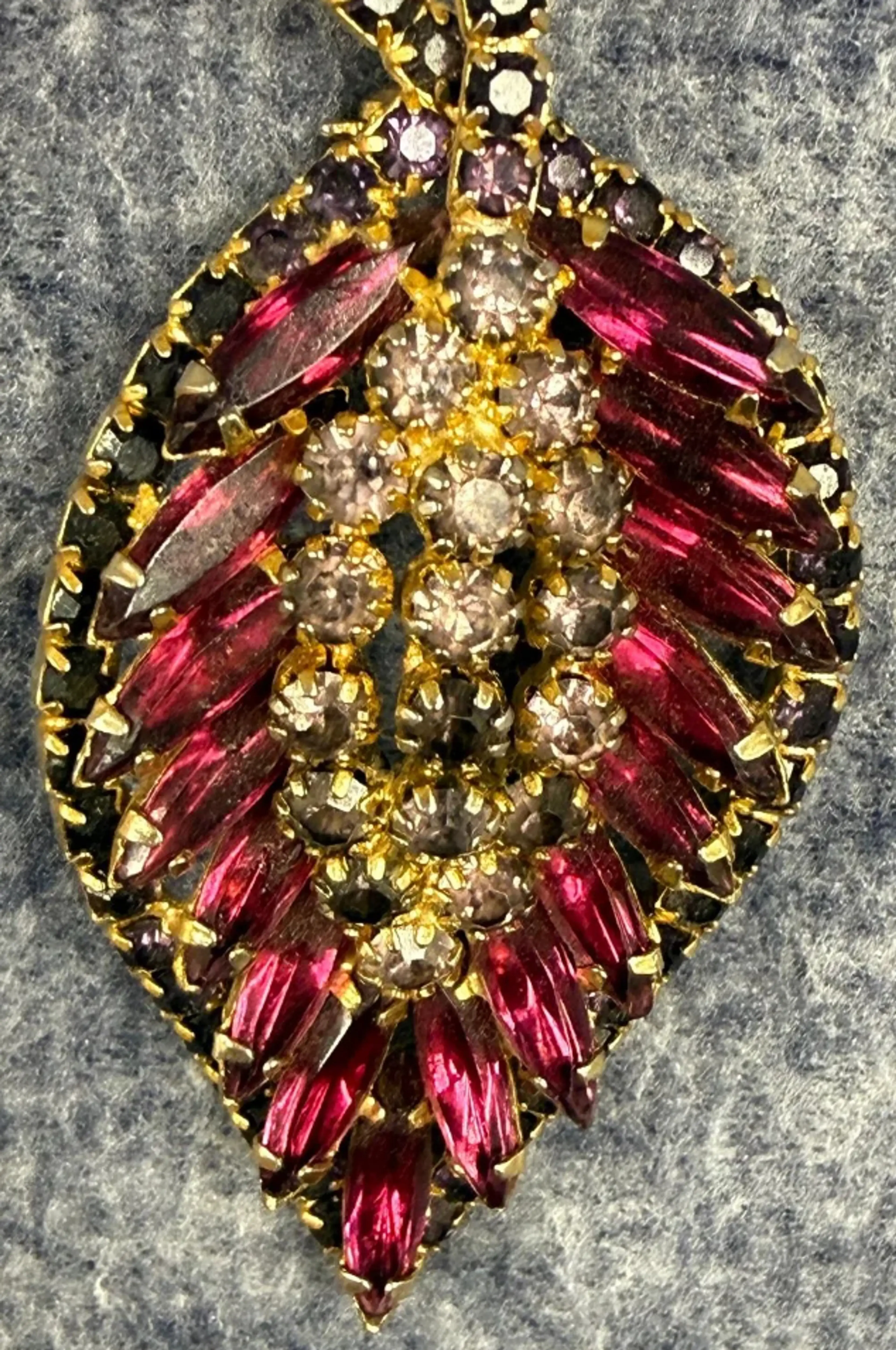 Image 4 of 4