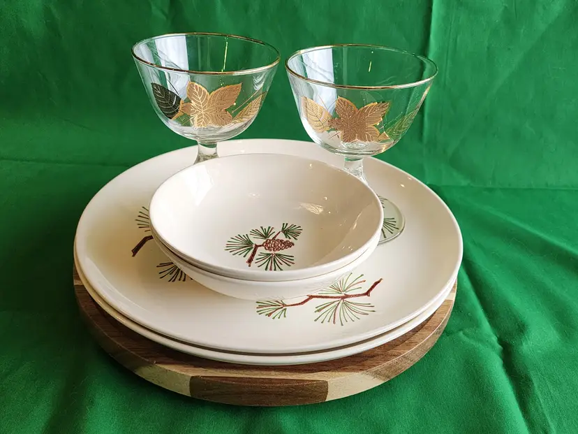 Pinecone Holiday Dinnerware Set