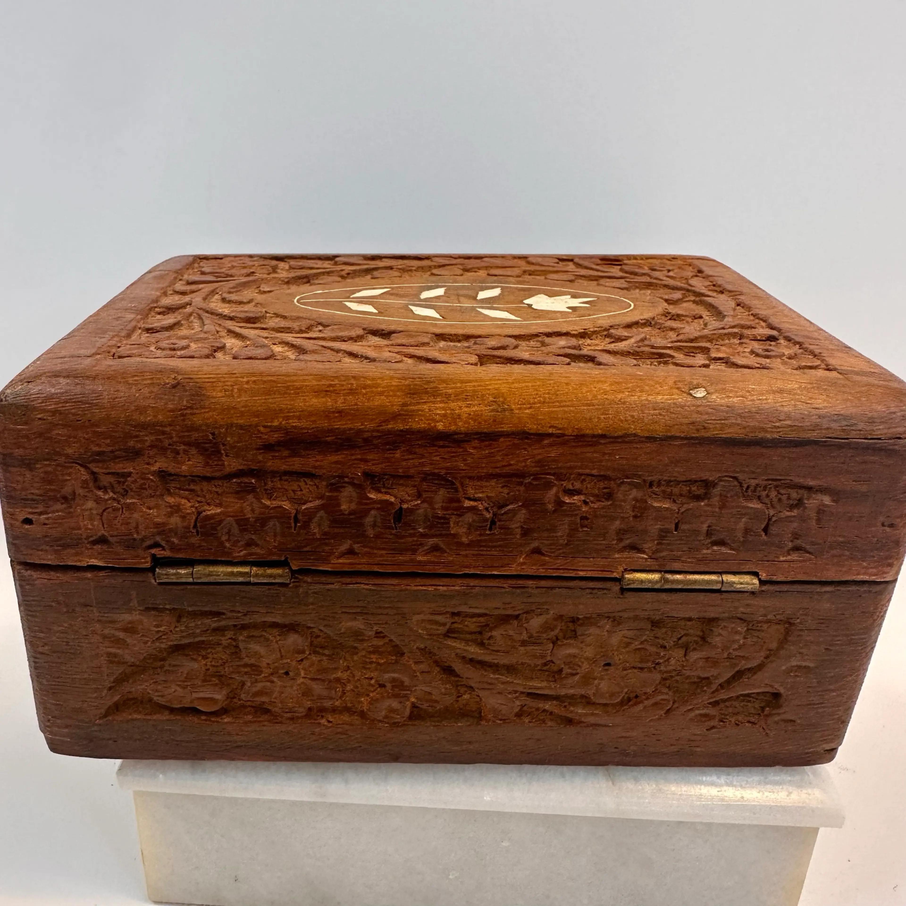 Image 4 of 8