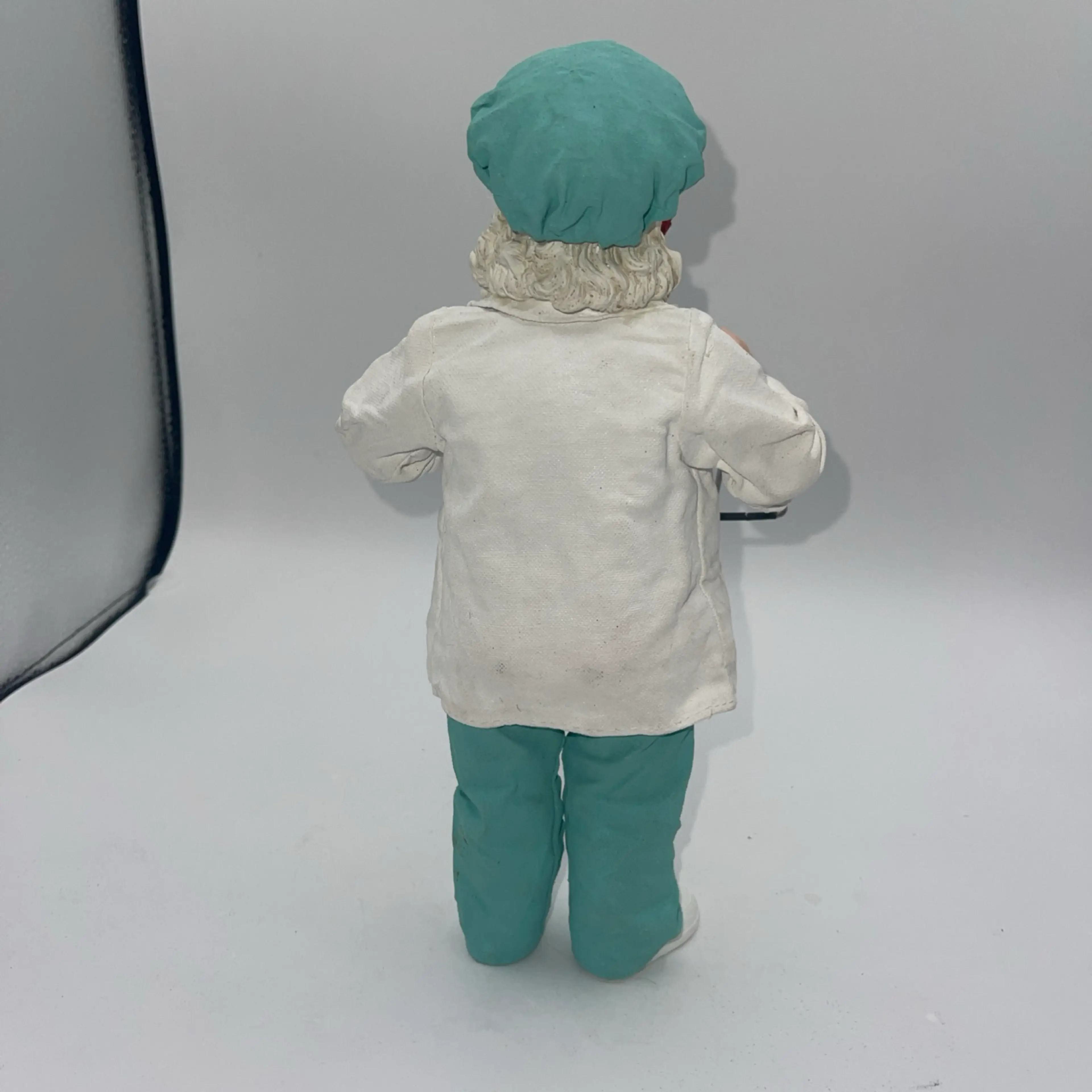 Image 4 of 9