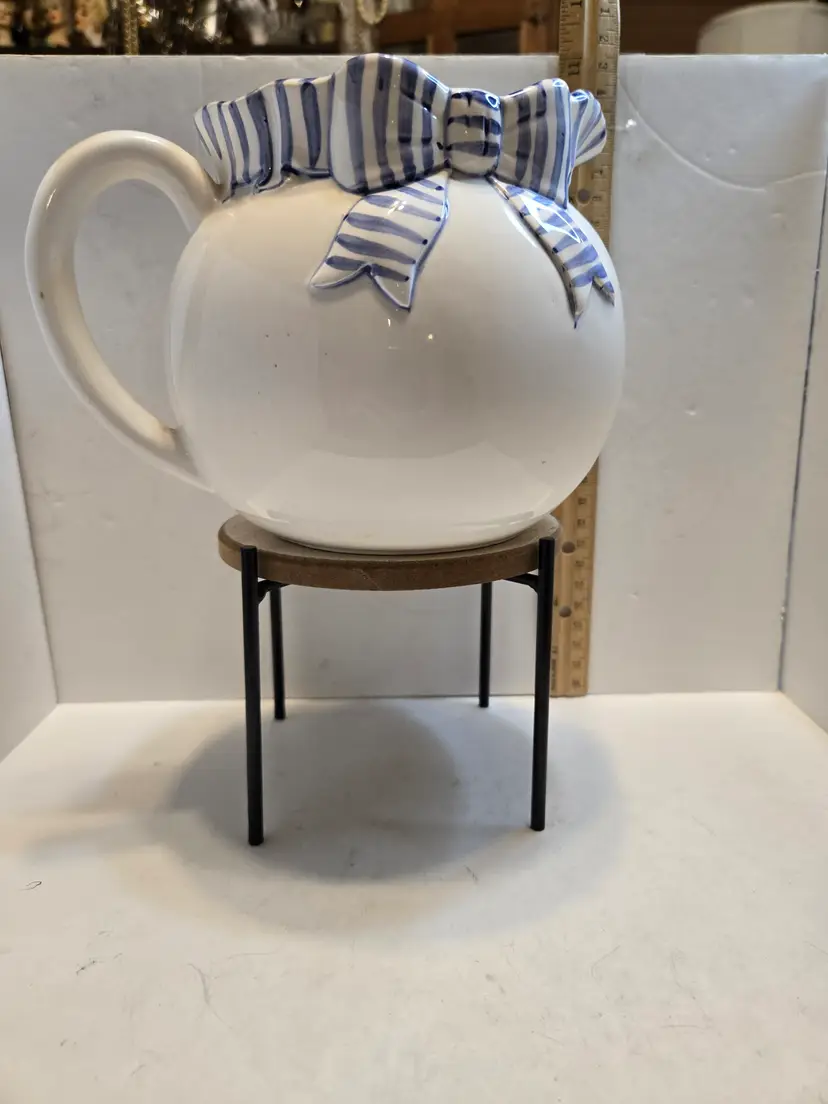 1989 Haldon Group Blue Stripe Bow Ceramic Pitcher – Japan, 48 oz Cottage Style