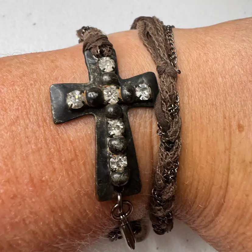 AUTHENTIC SIGNED GYPSY JUNKIES BOHO CROSS WRAP BRACELET