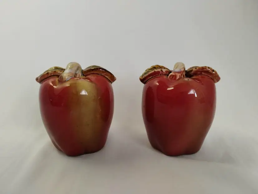 Fall Apple Salt and Pepper Shaker Set, Glazed Ceramic
