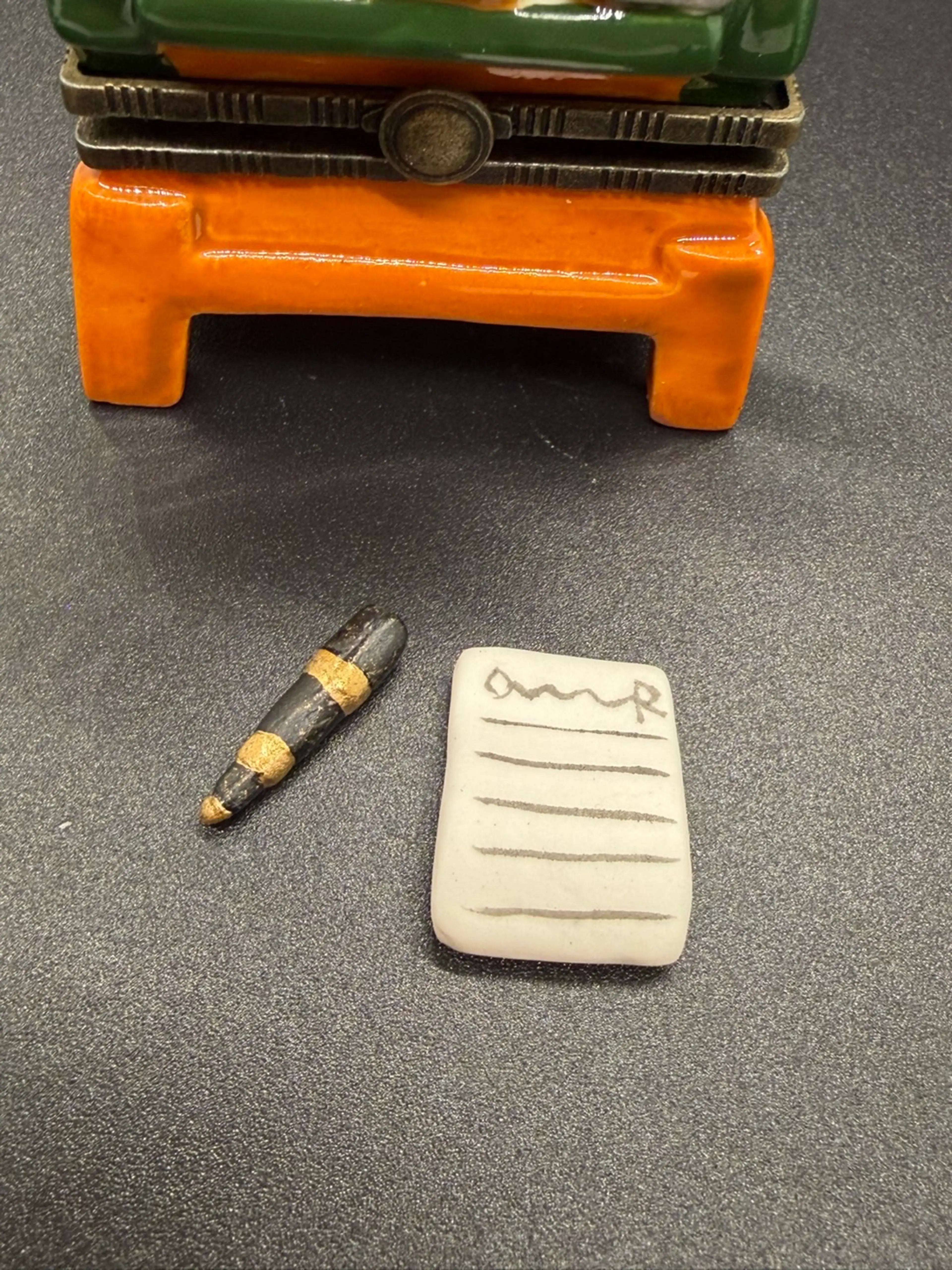 Image 2 of 7