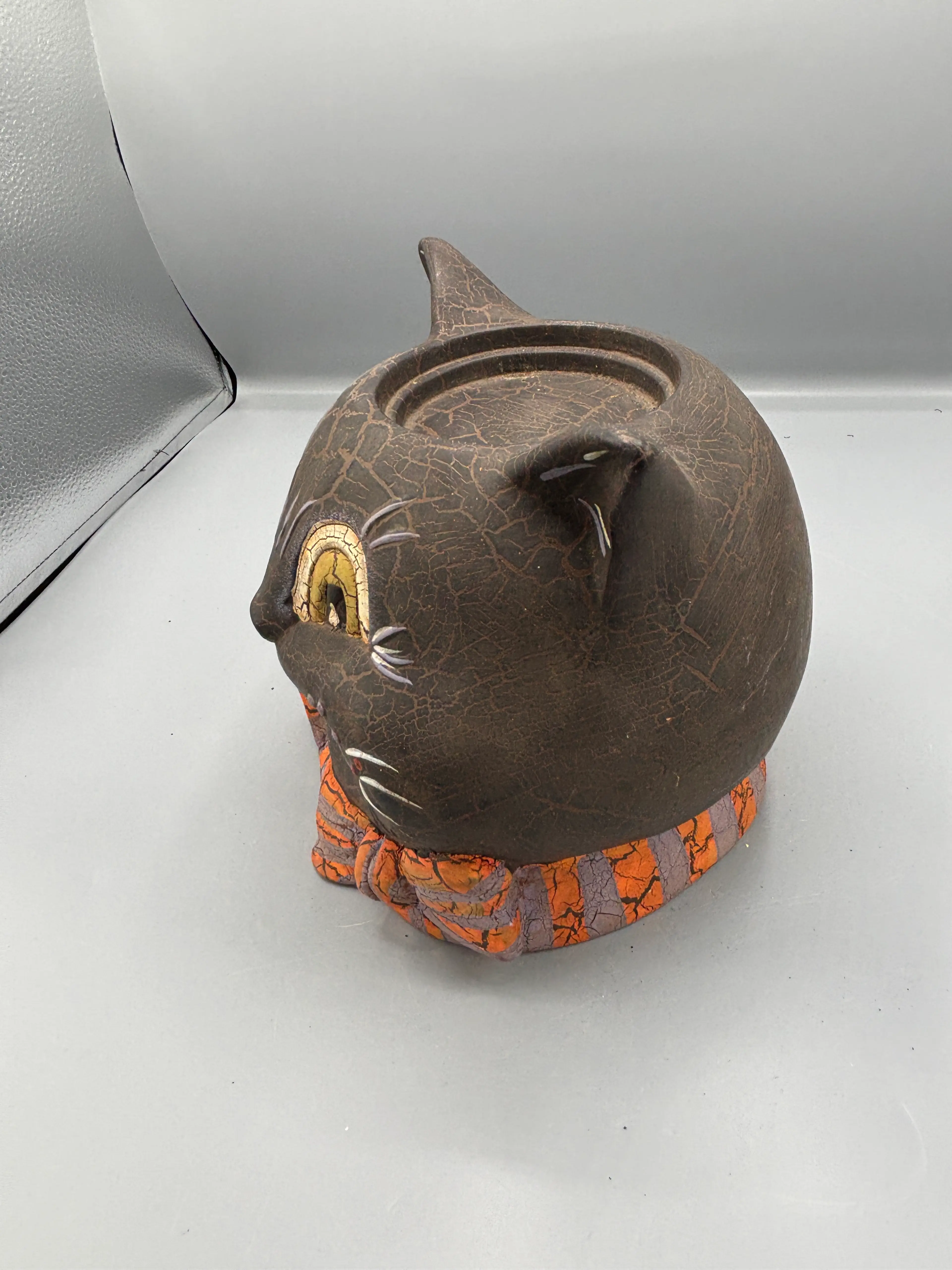 Image 4 of 8