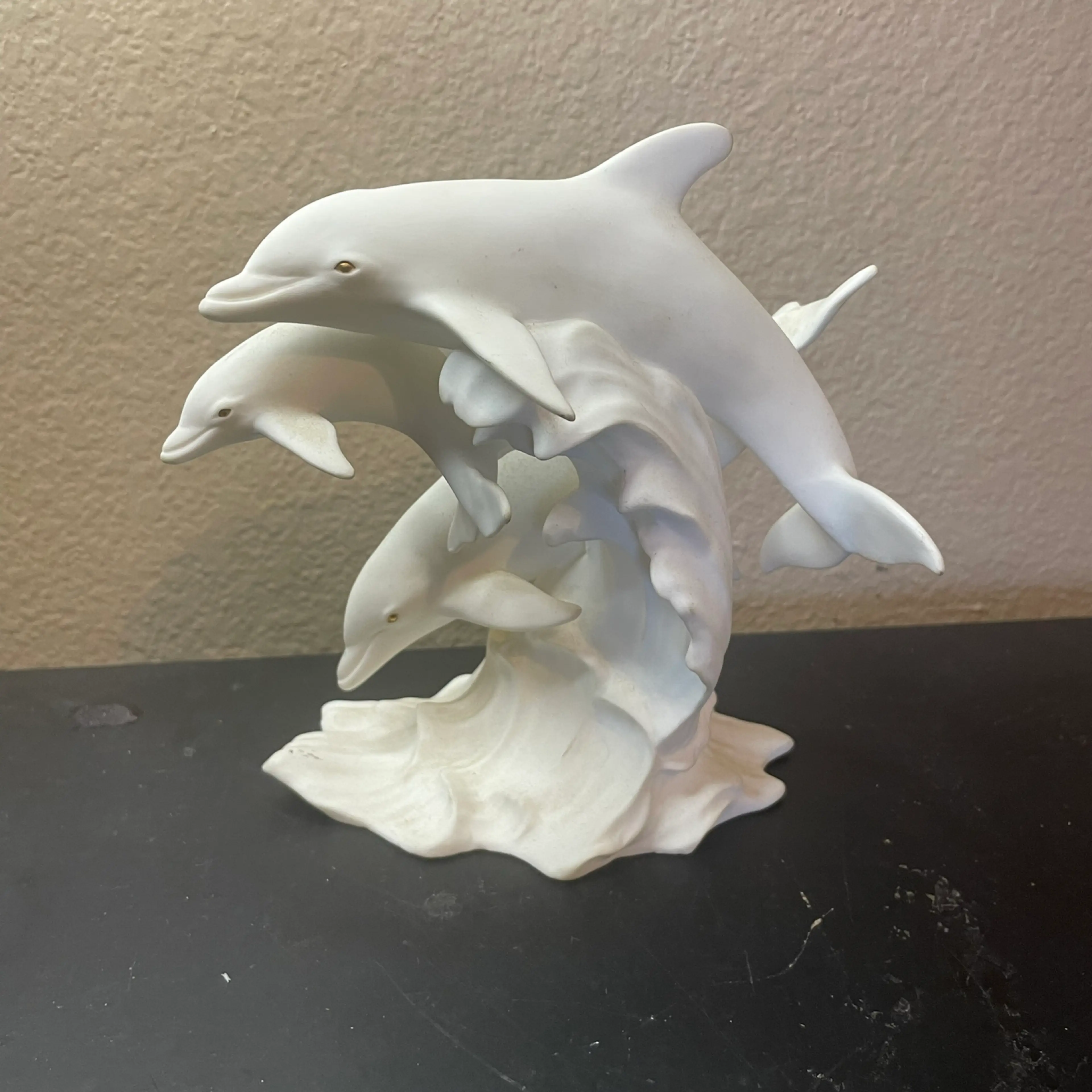 Image 4 of 7