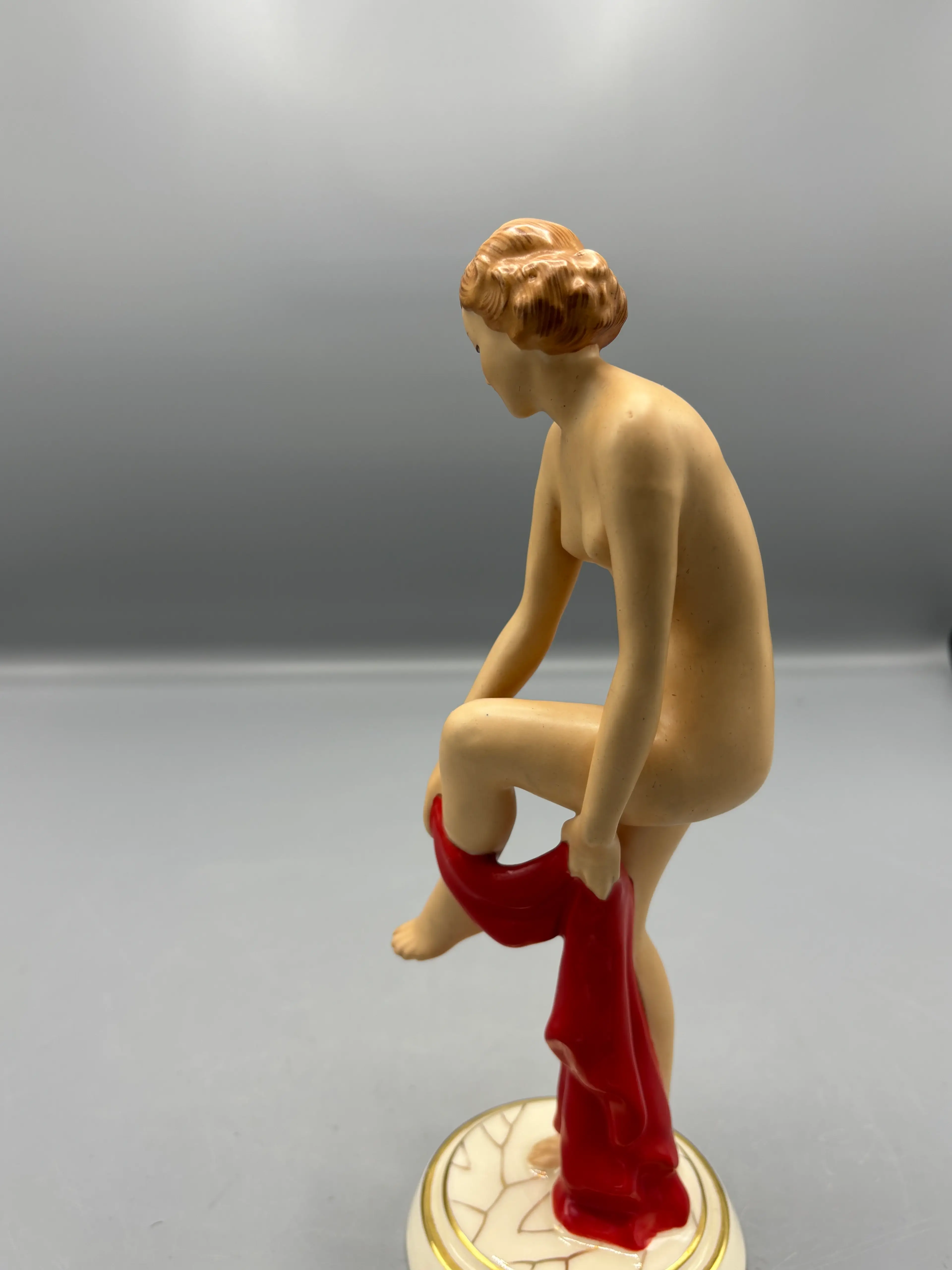 Image 4 of 6