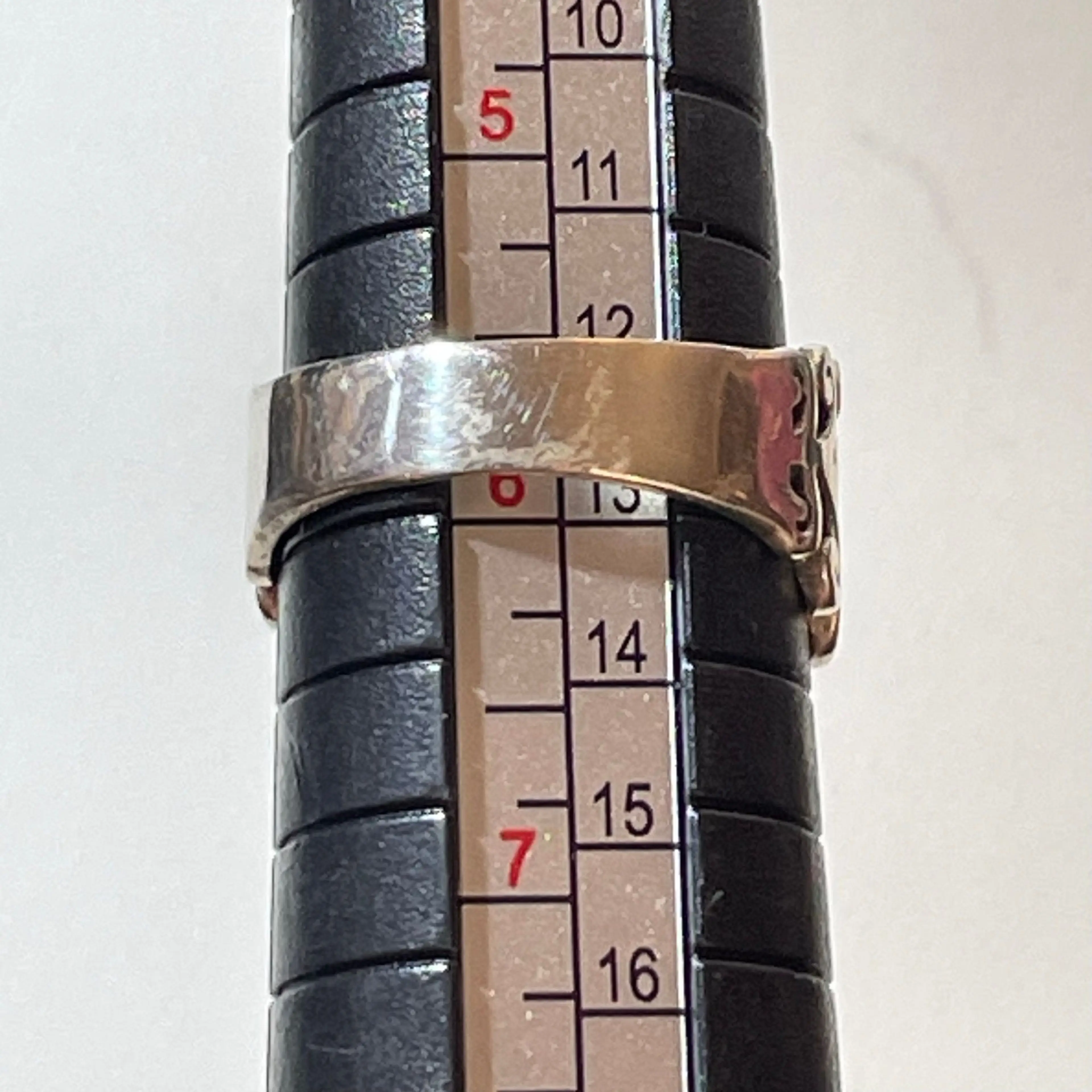 Image 4 of 4