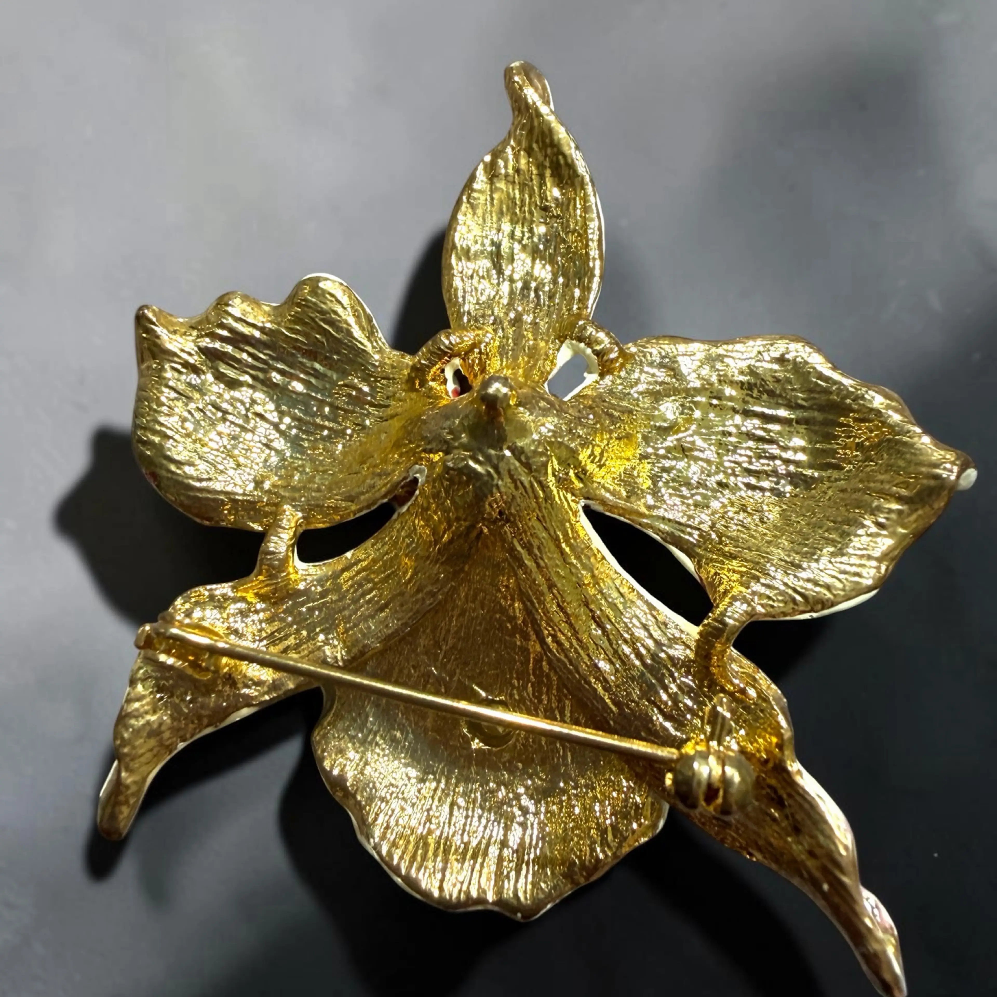 Image 2 of 2