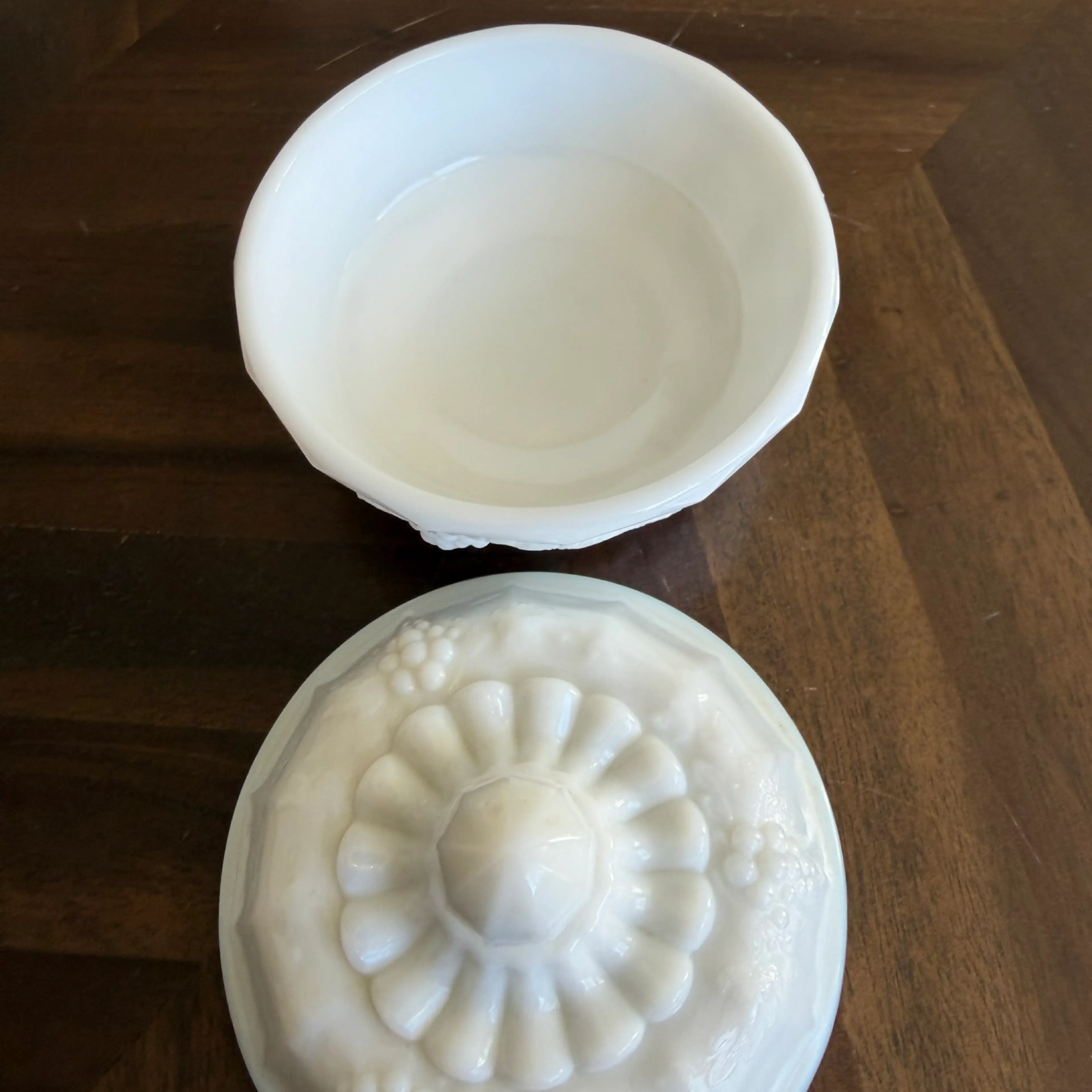 Image 3 of 4