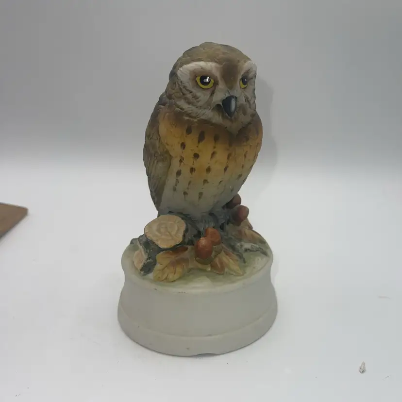KIMCO Owl Figurine Wind-Up Music Box Decorative Collectible, 1970s