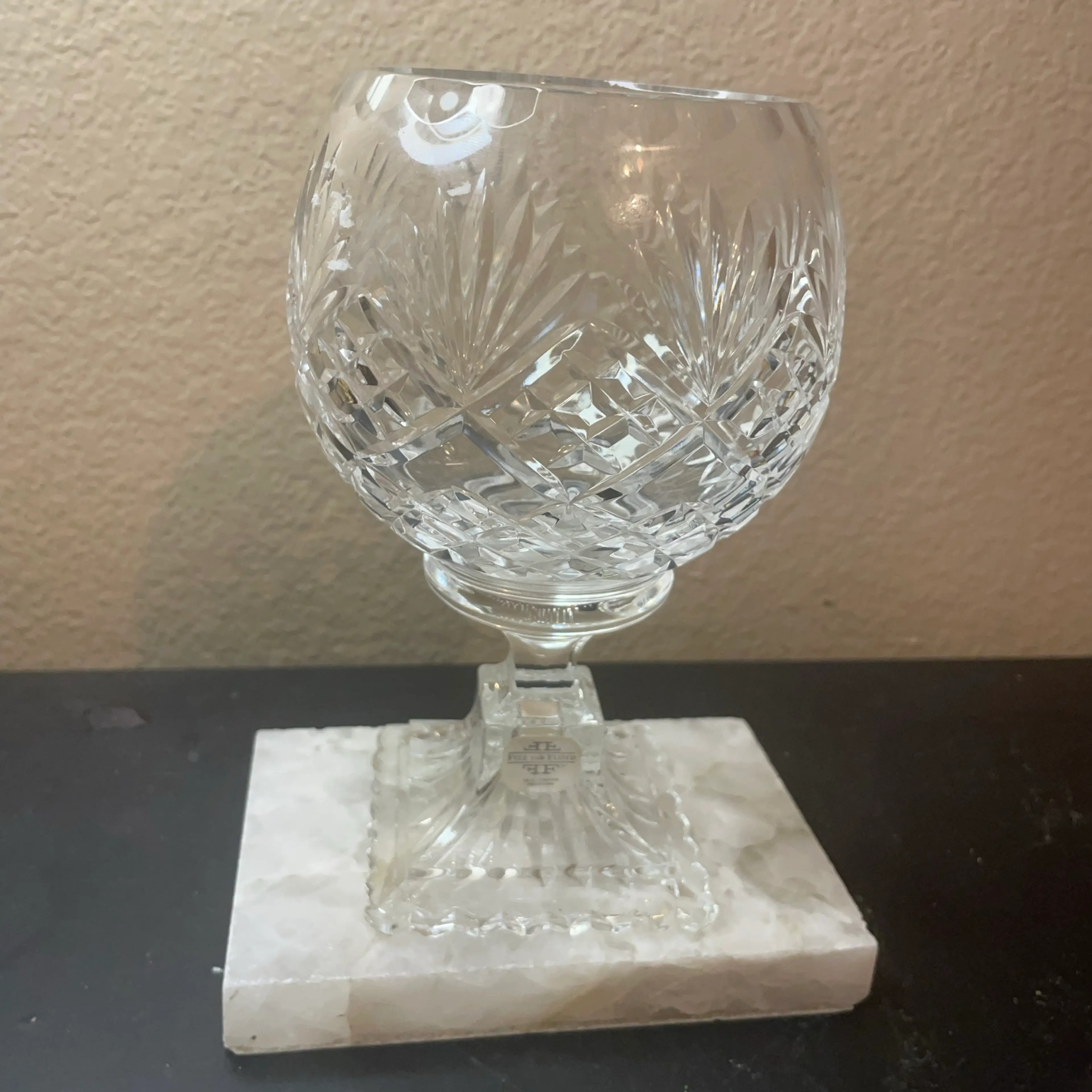 Image 2 of 6