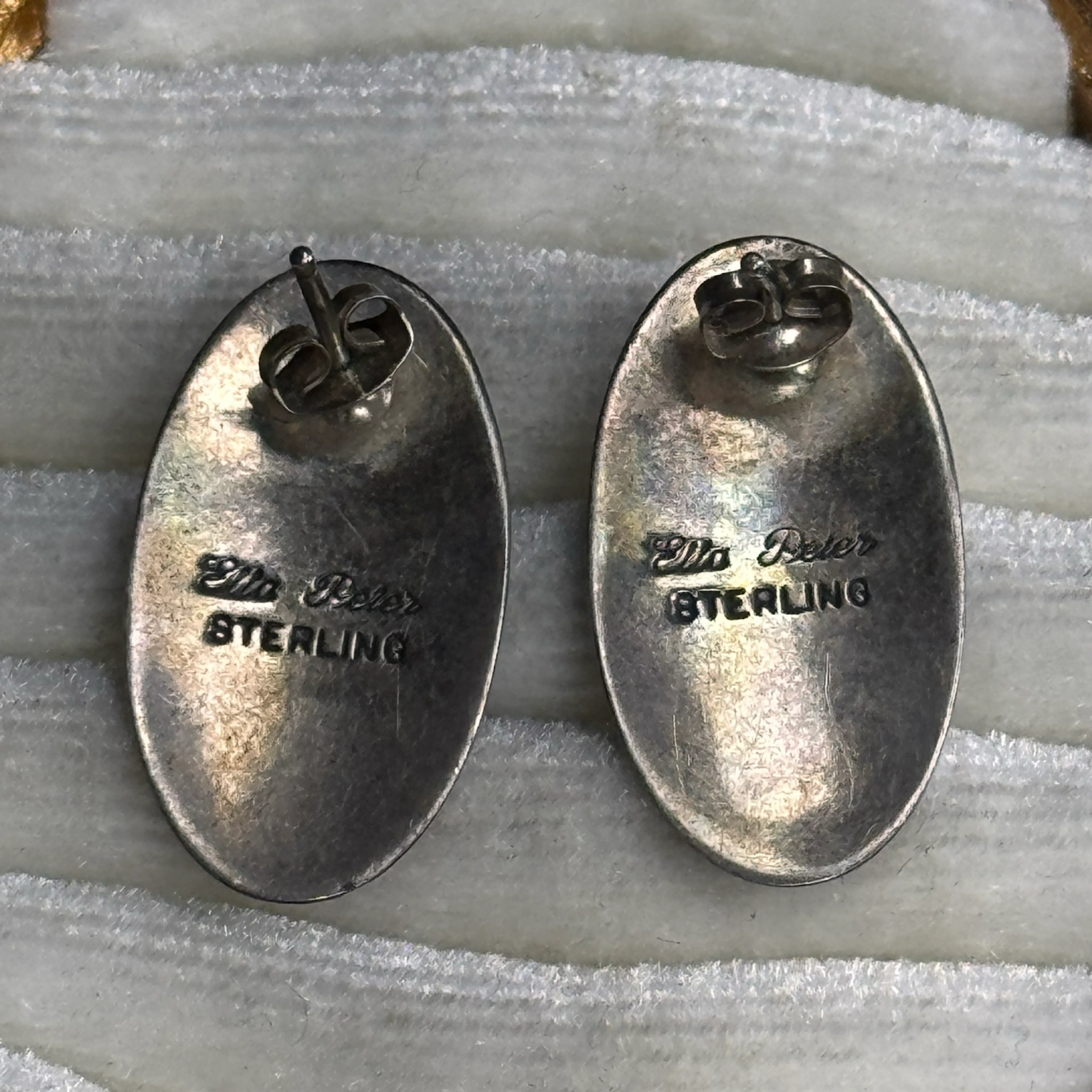 Image 3 of 3