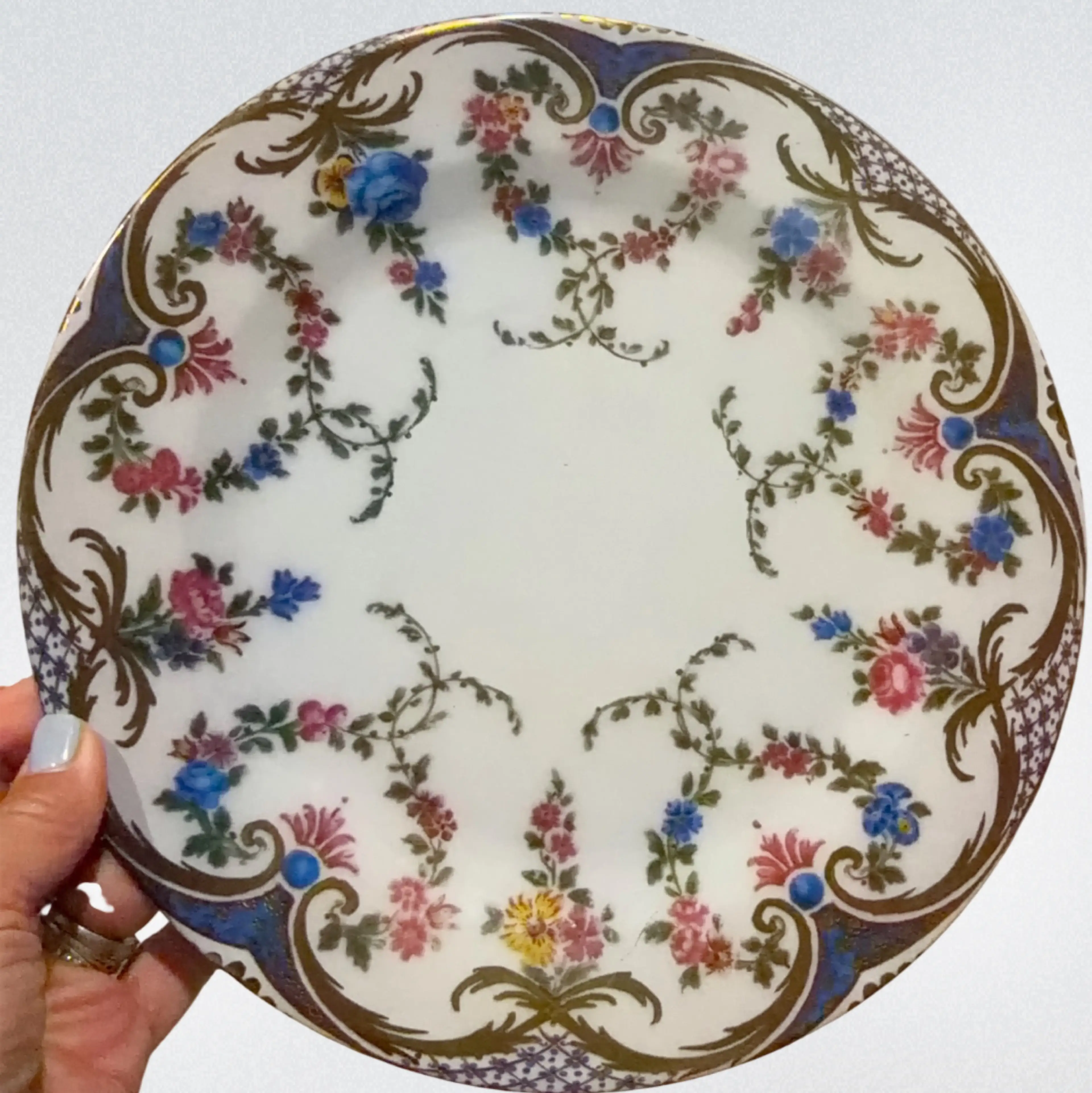 Image 1 of 6