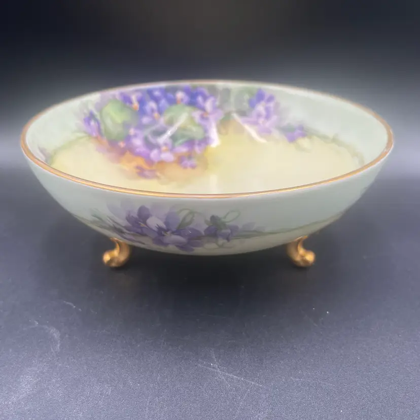 Antique T & V (Tresseman & Vogt) Limoges, France Three Footed Bowl