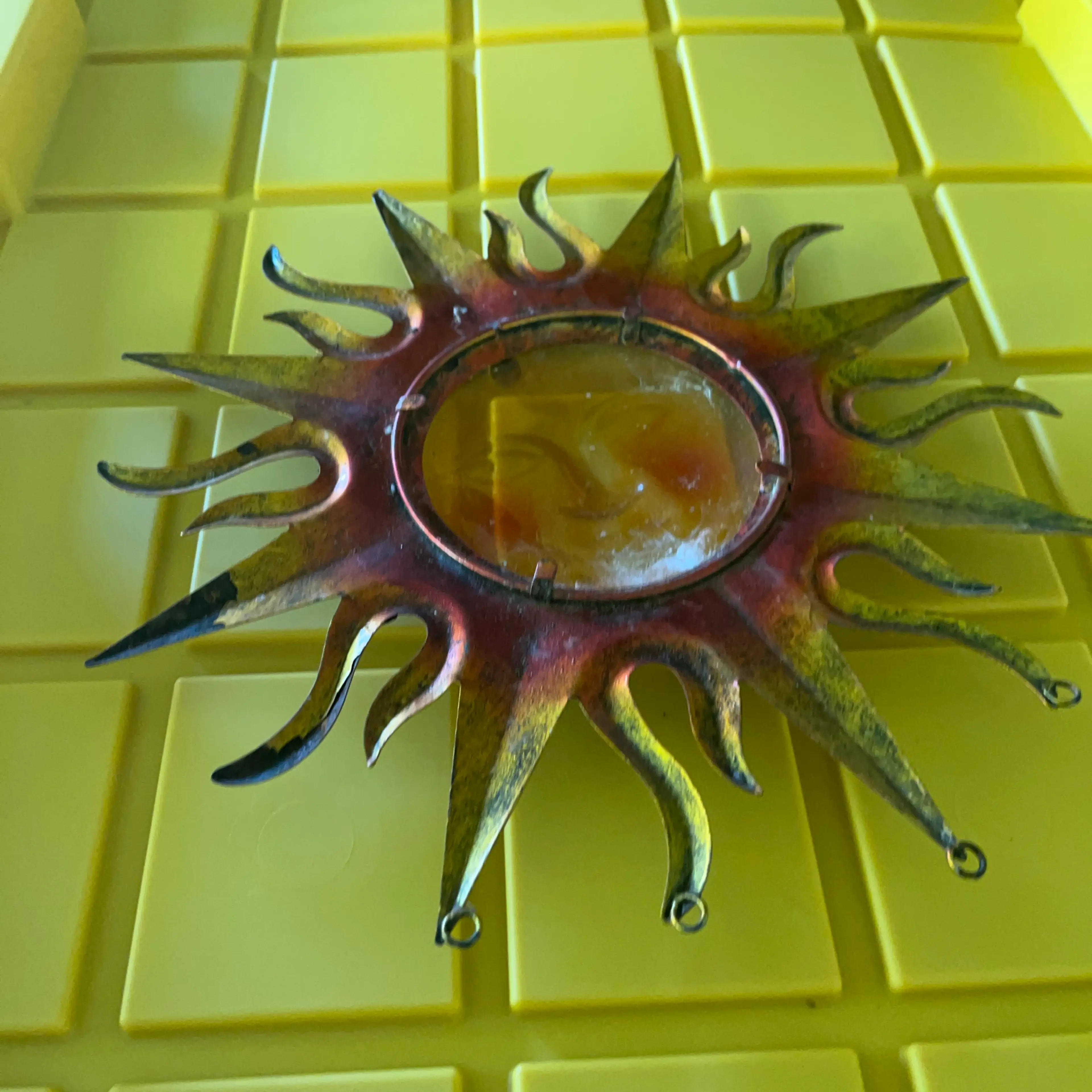 Image 3 of 3