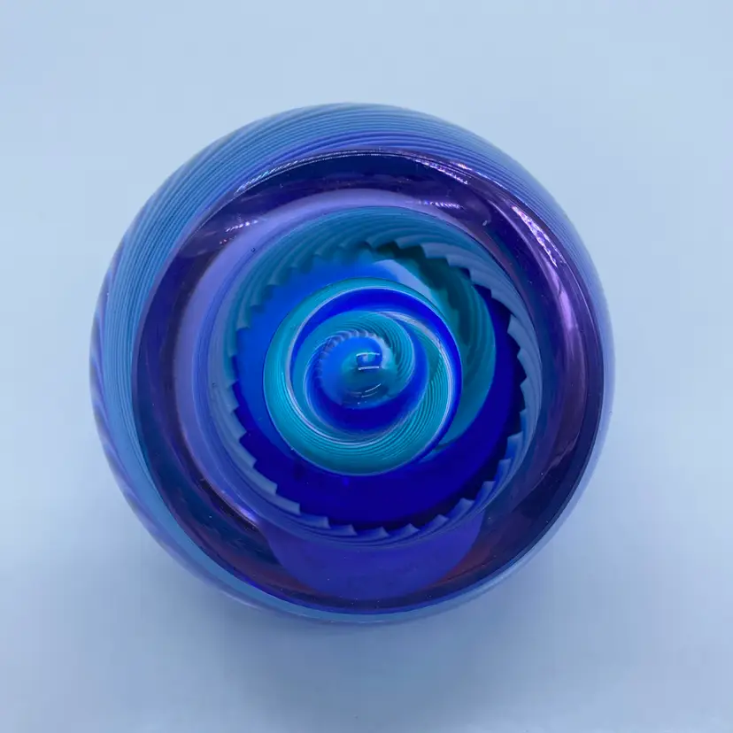 #0080 An Eye of the Storm art glass paperweight by Caithness Glass 27-750 Signed