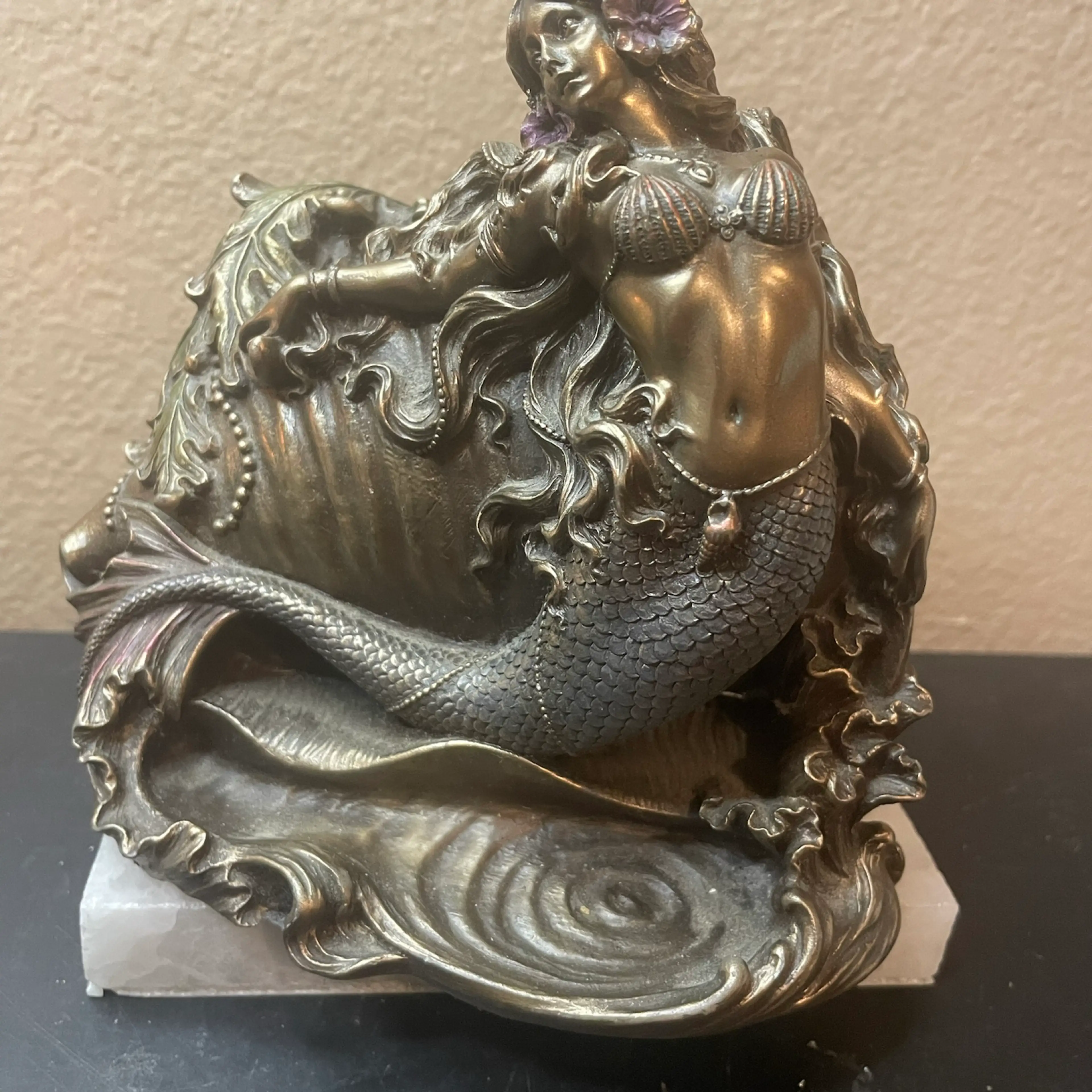 Image 4 of 4