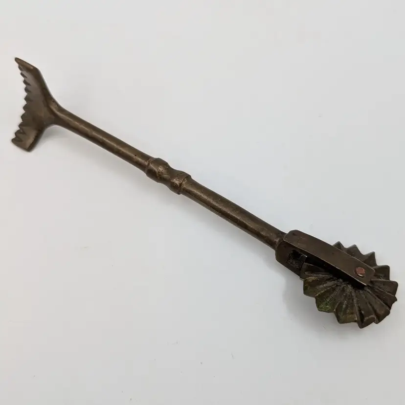 Vintage Brass Pie Crimper