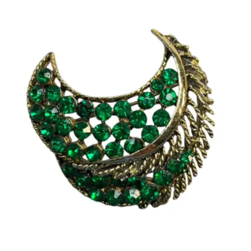 Signed Weiss Green Rhinestone Leaf Pin  1 3/4”