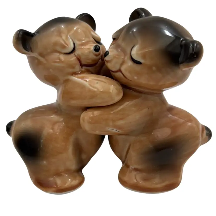 Vintage Van Tellingen Brown Bears Hugging Salt&Pepper Shakers