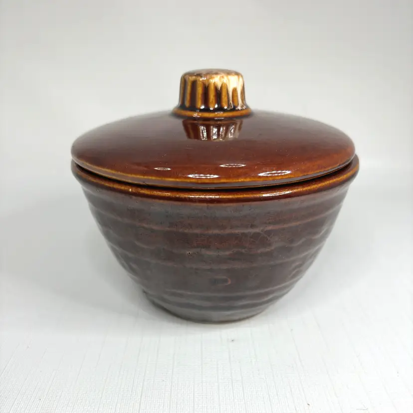 Marcrest Daisy Dot 1950s Brown Glaze Covered Bowl Stoneware Made USA Vintage