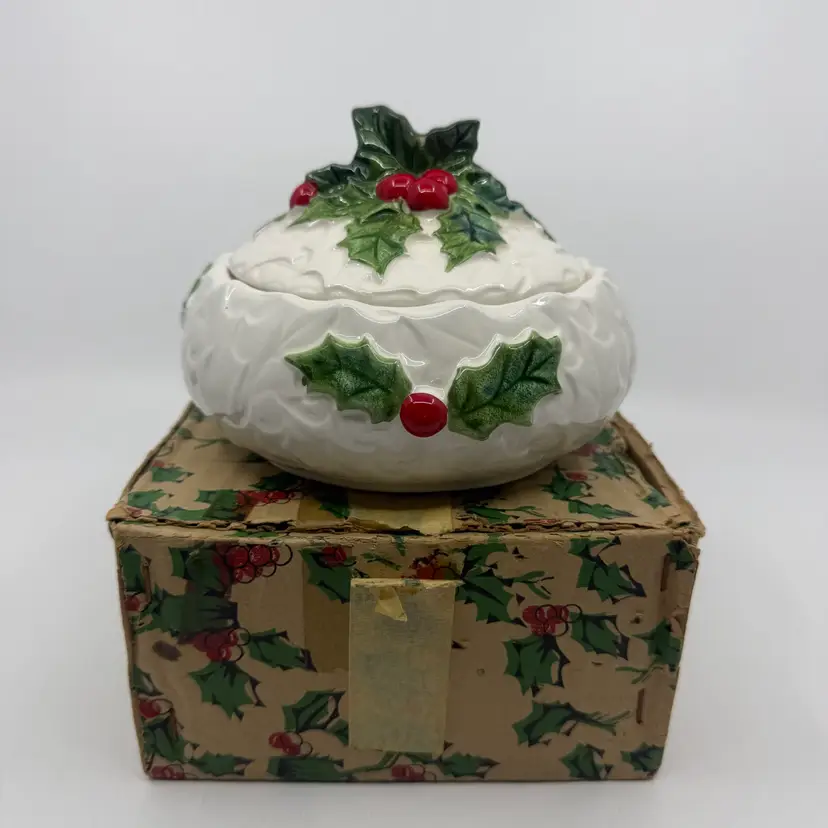 Vintage LEFTON Holly Berry Christmas Covered Candy Dish #6064 Japan Org Box