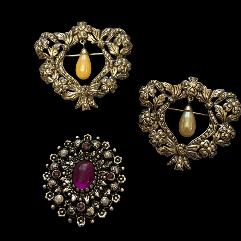 Lot Of Three Brooches One Is Sarah Coventry The Other Two Are Unmarked, Stunning!