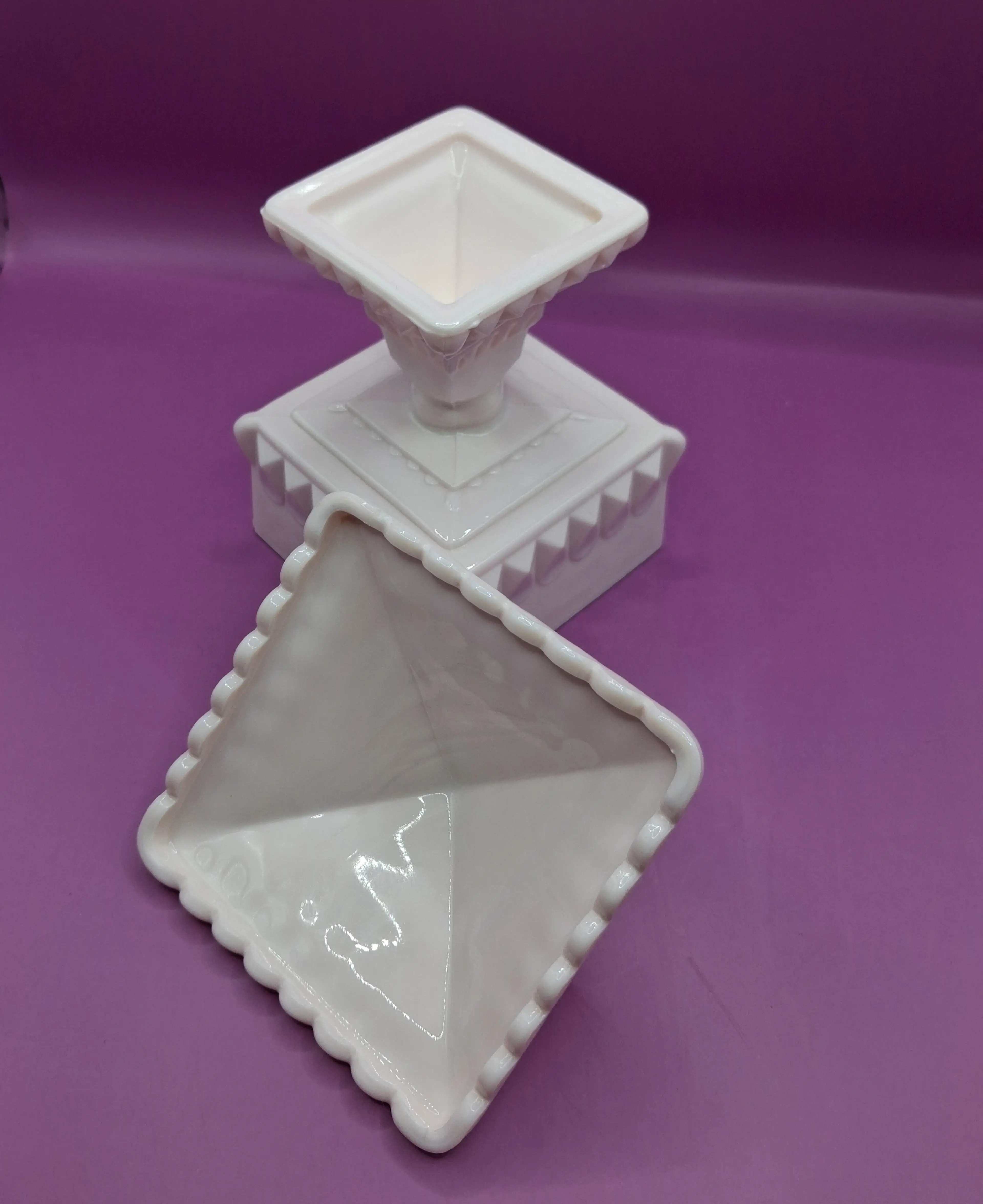Image 4 of 6