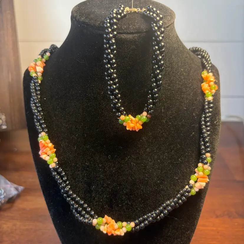 Black Seed Bead Necklace/ Bracelet Set