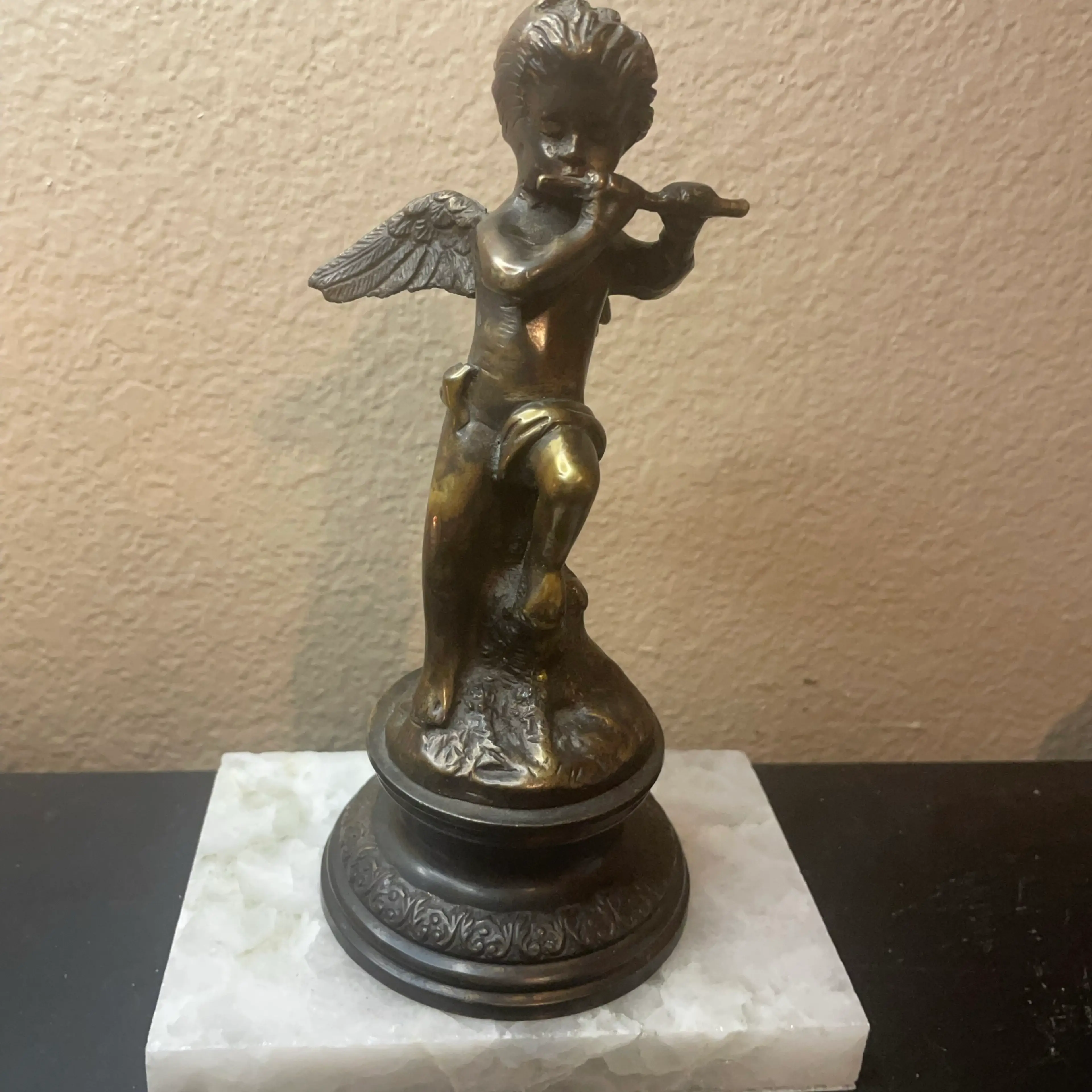 Image 2 of 7