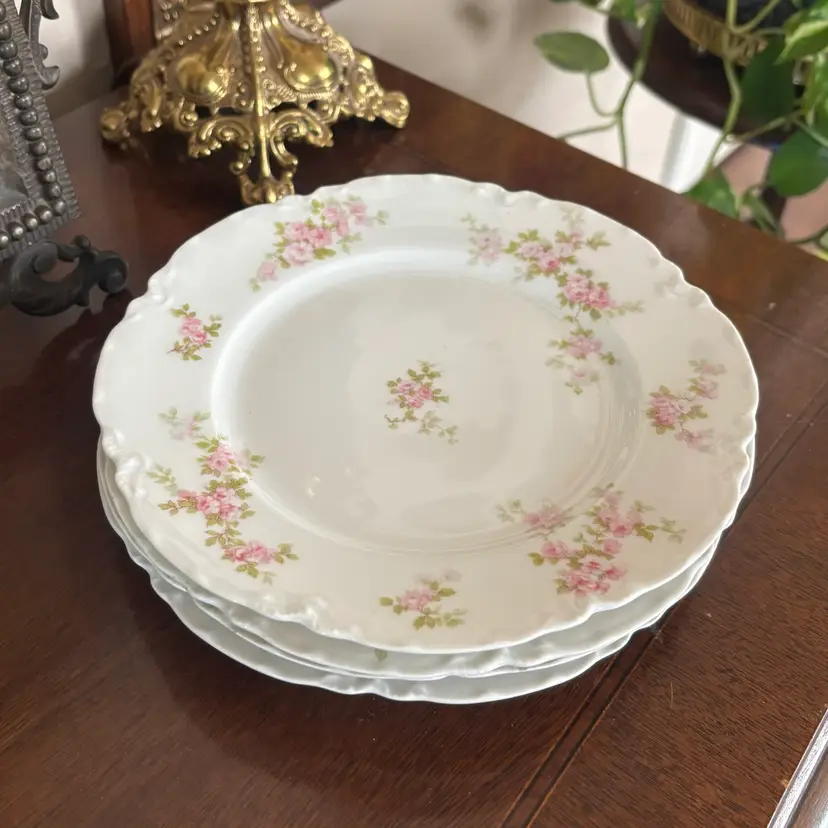 🐇Vintage Haviland Limoges France Scalloped Pink Floral Porcelain Small Plate Set