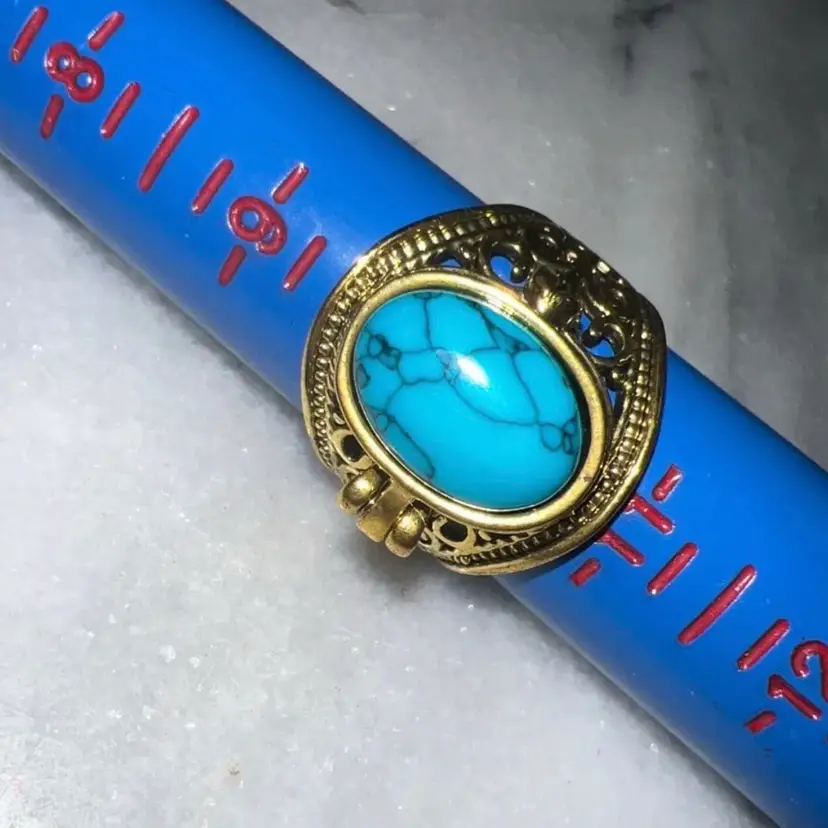 Costume Poison Ring Size 10